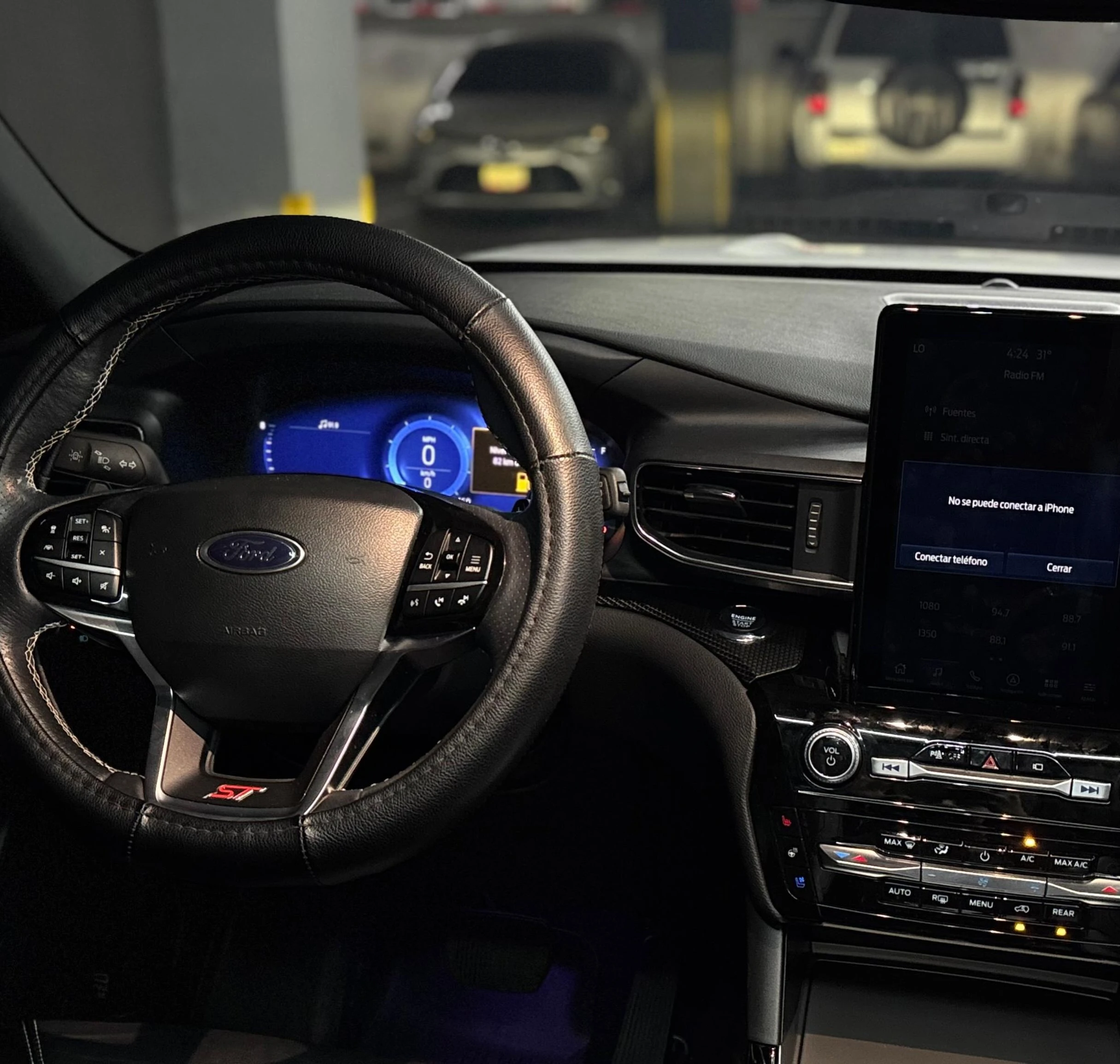 2023 Ford Explorer ST — foto 7