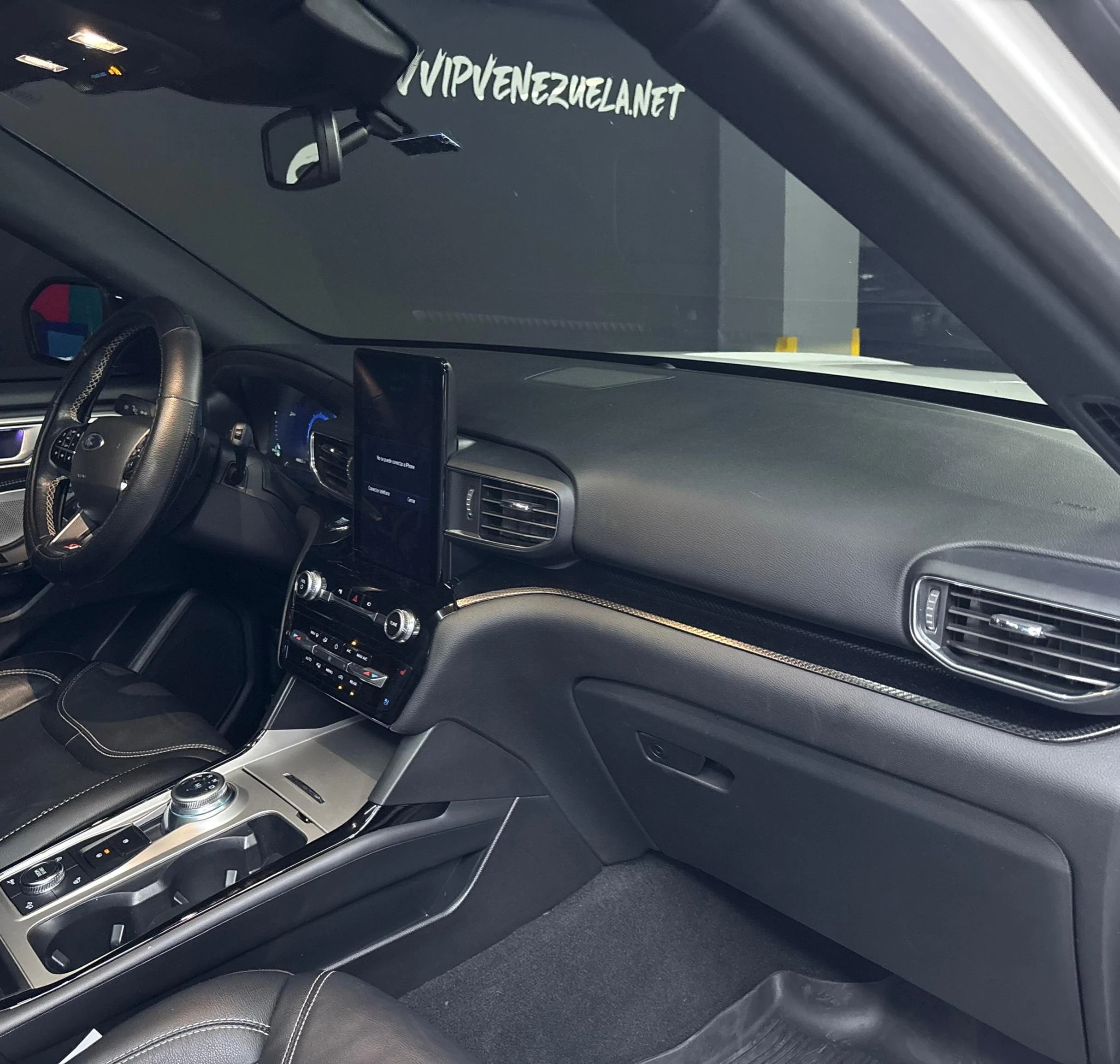 2023 Ford Explorer ST — foto 8