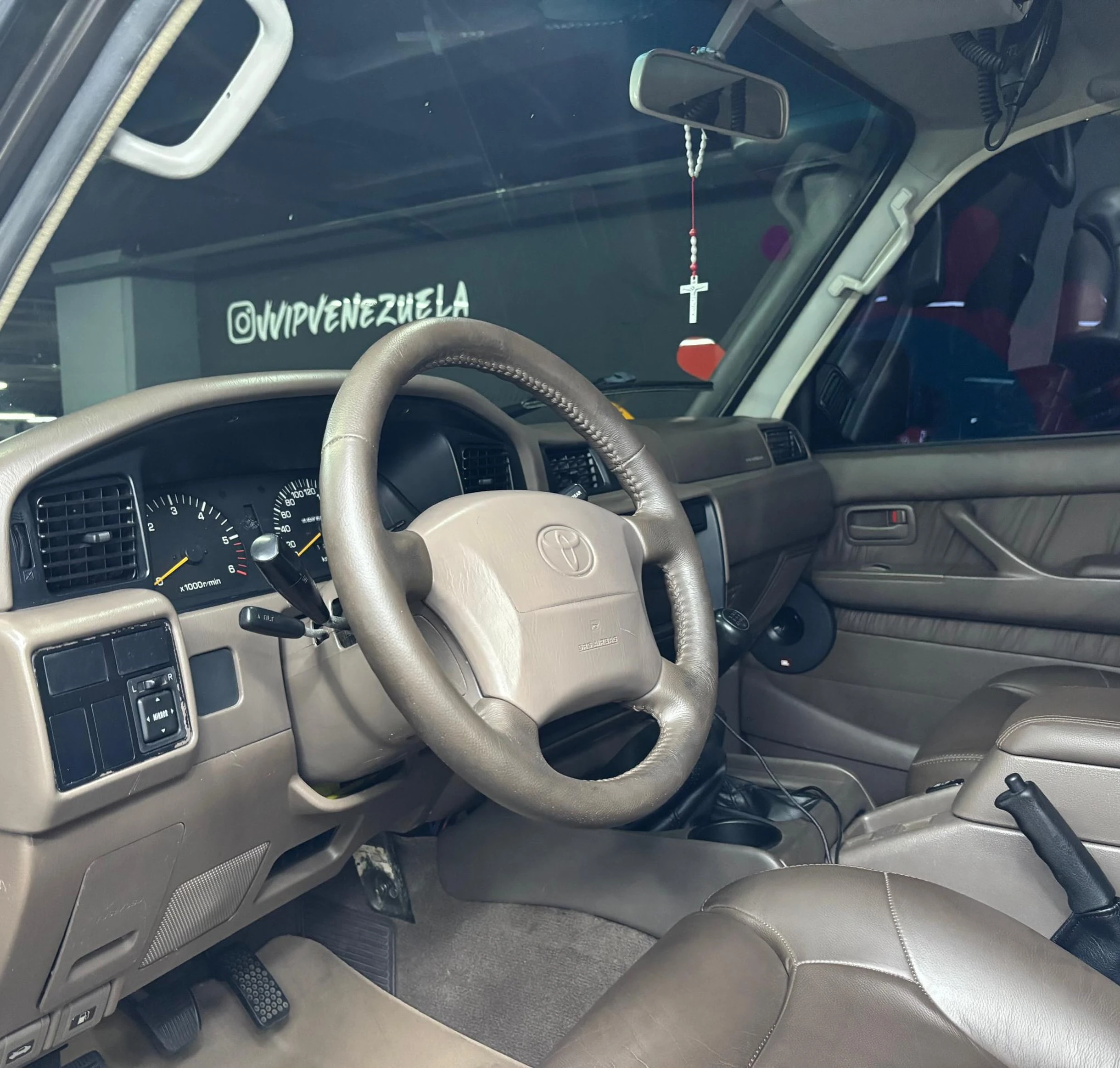 2005 Toyota Autana Sincrónica — foto 8