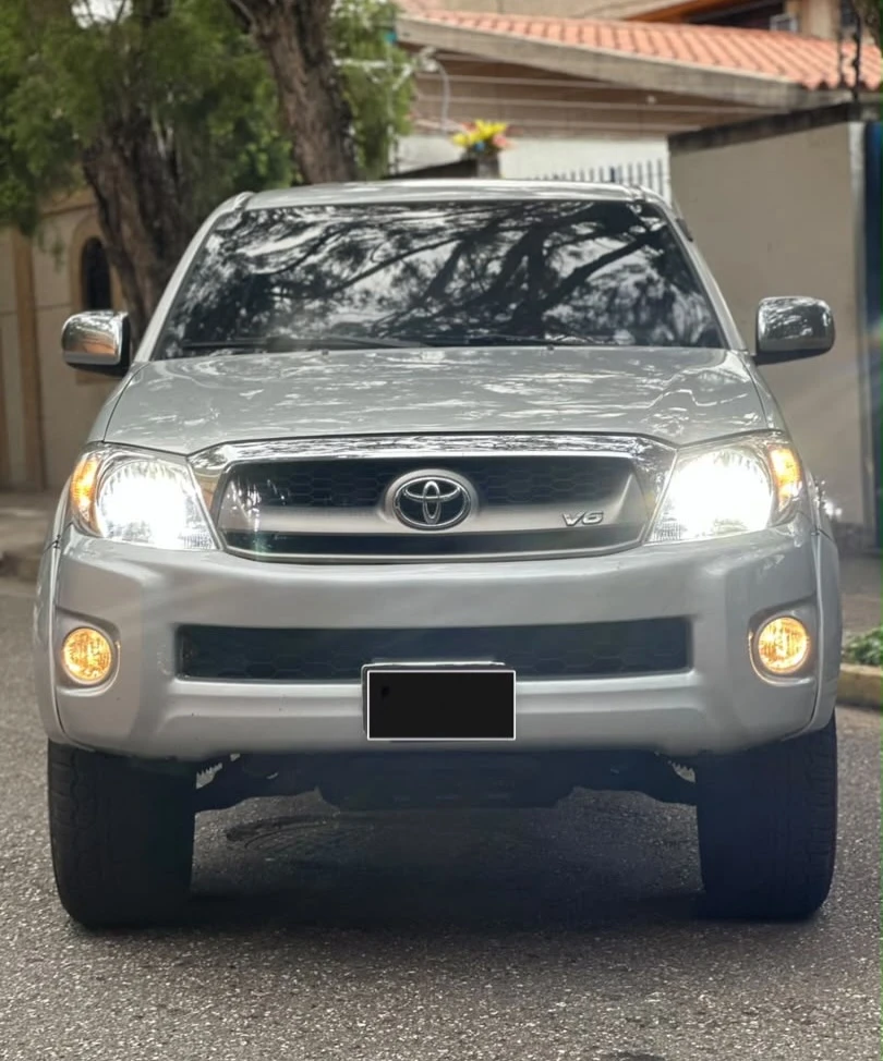 2011 Toyota Hilux KAVAK — foto 2