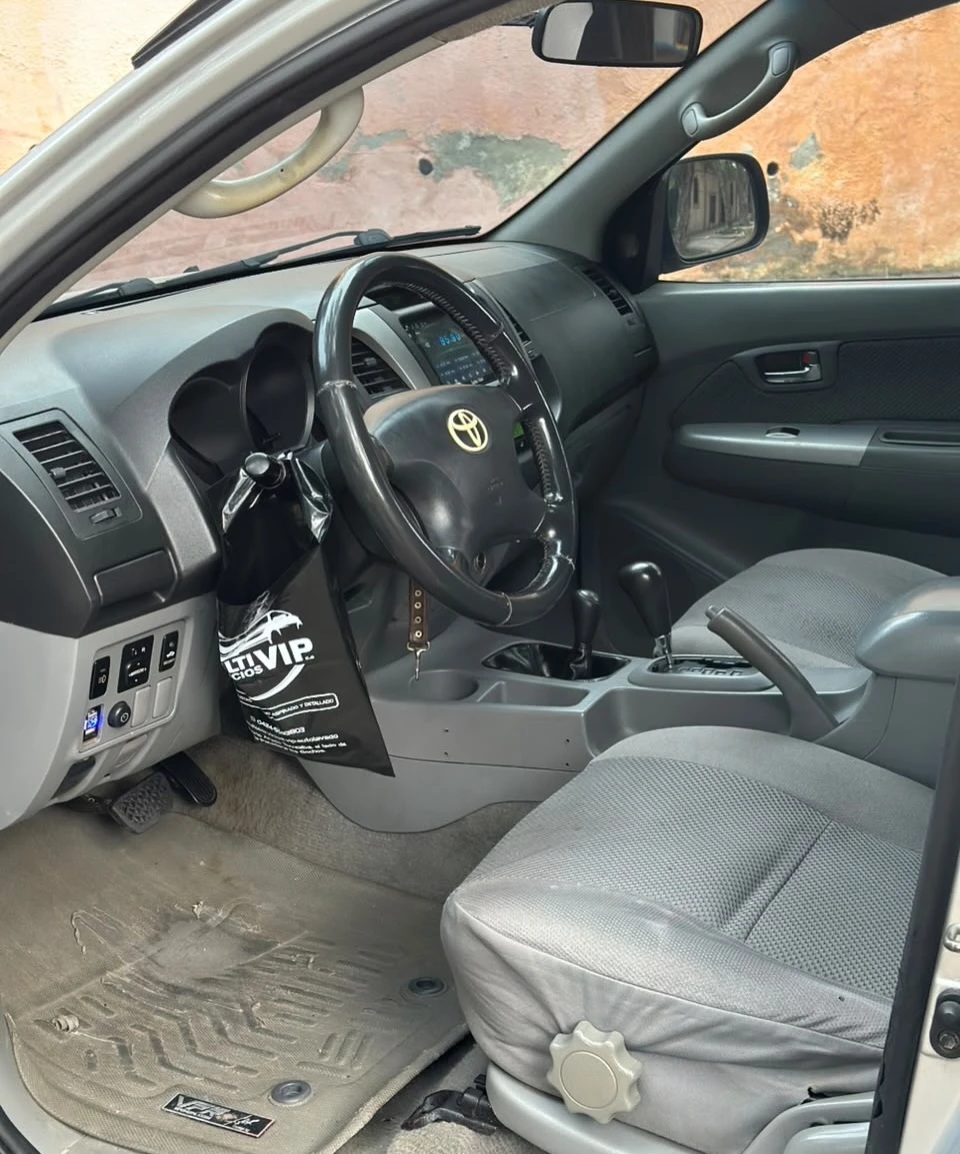2011 Toyota Hilux KAVAK — foto 4