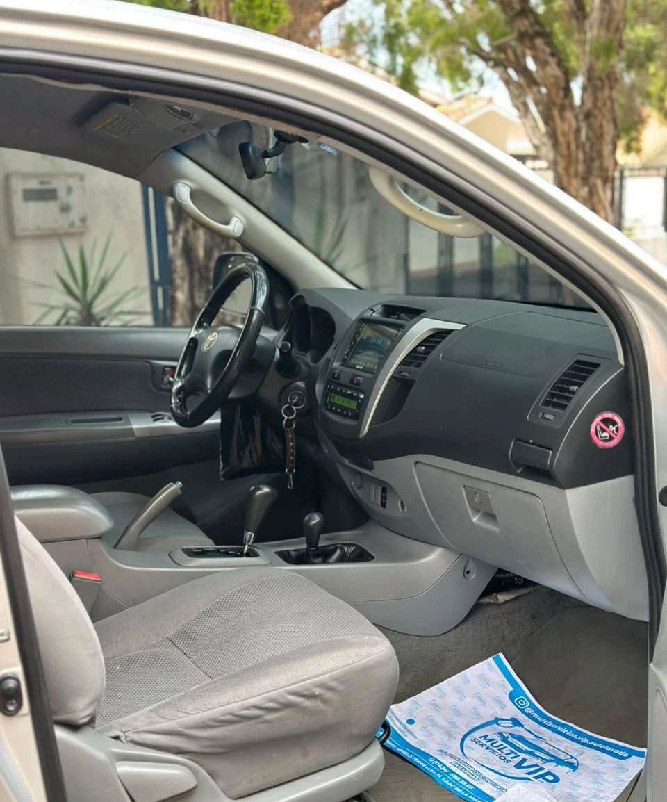2011 Toyota Hilux KAVAK — foto 7