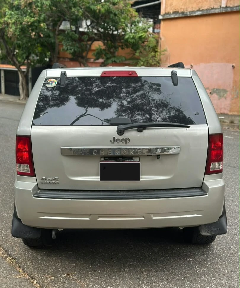 2009 Jeep wk — foto 4