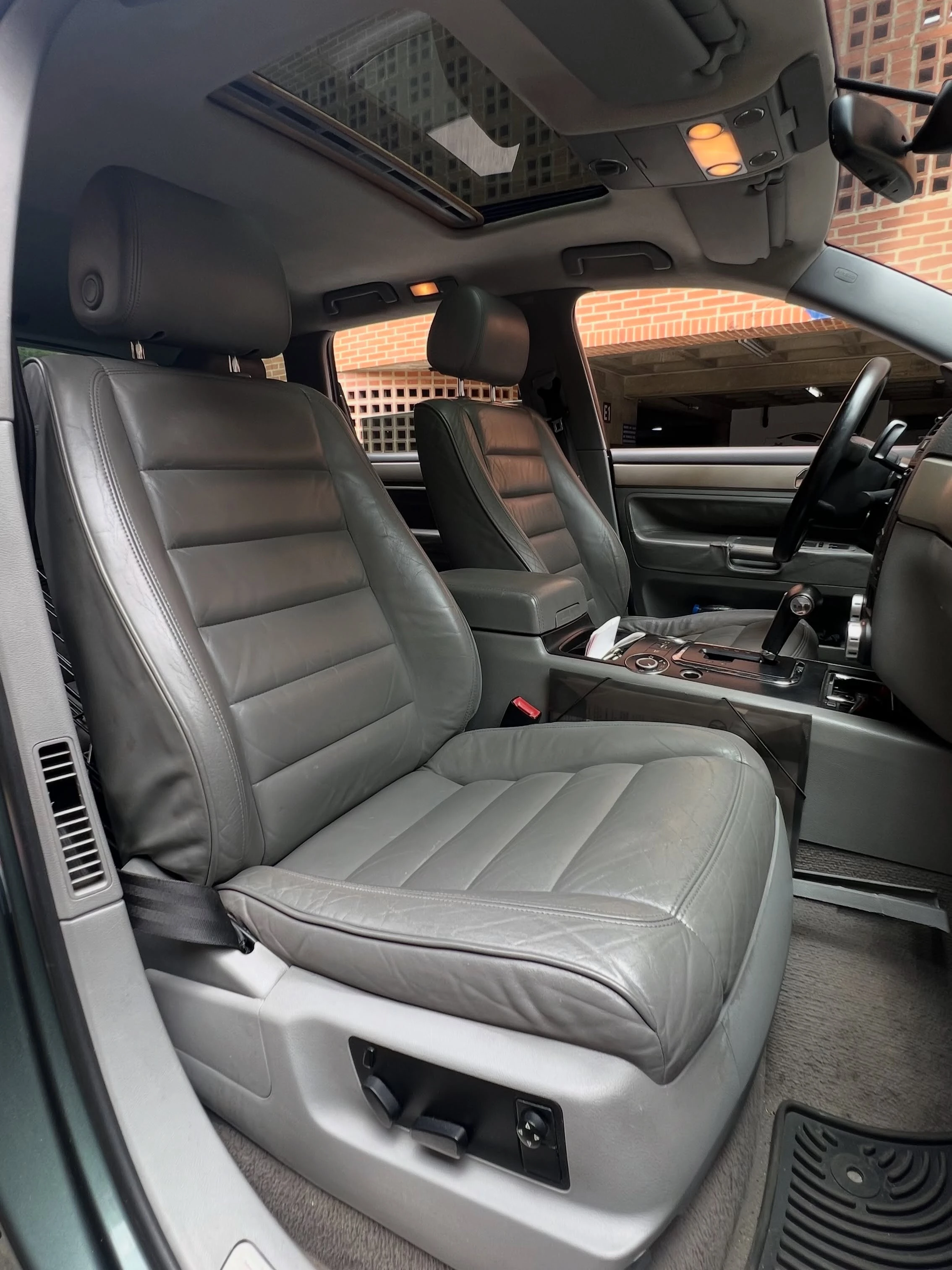2008 Volkswagen Touareg V8 — foto 11