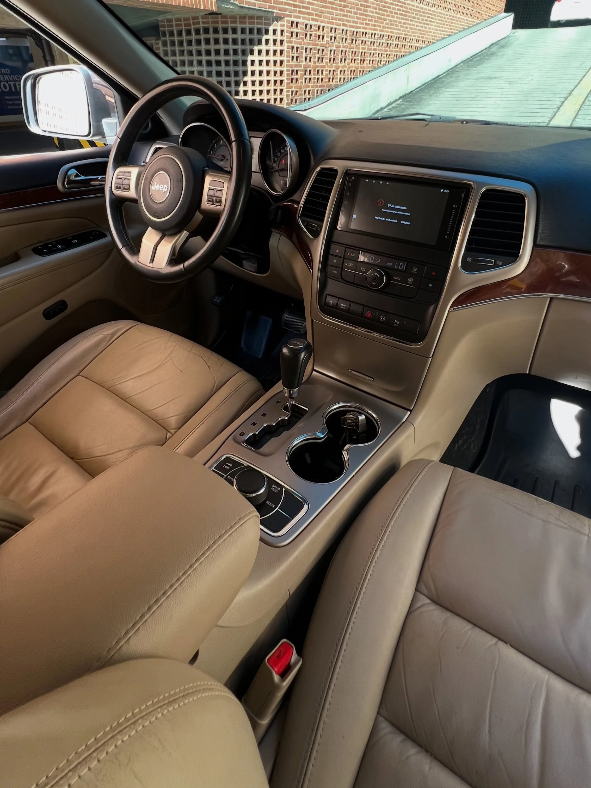 2012 Jeep Grand Cherokee 4G — foto 6