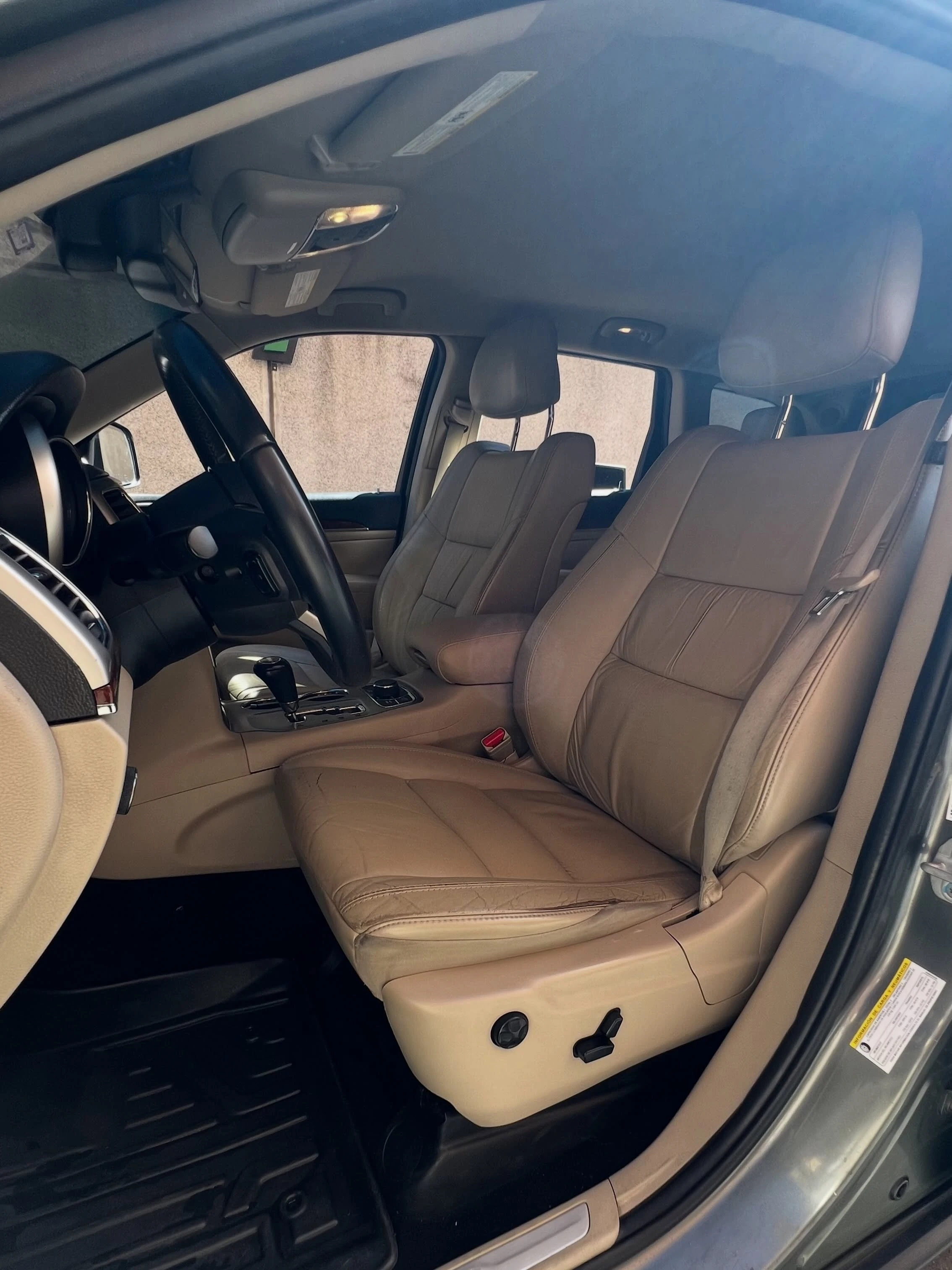 2012 Jeep Grand Cherokee 4G — foto 7