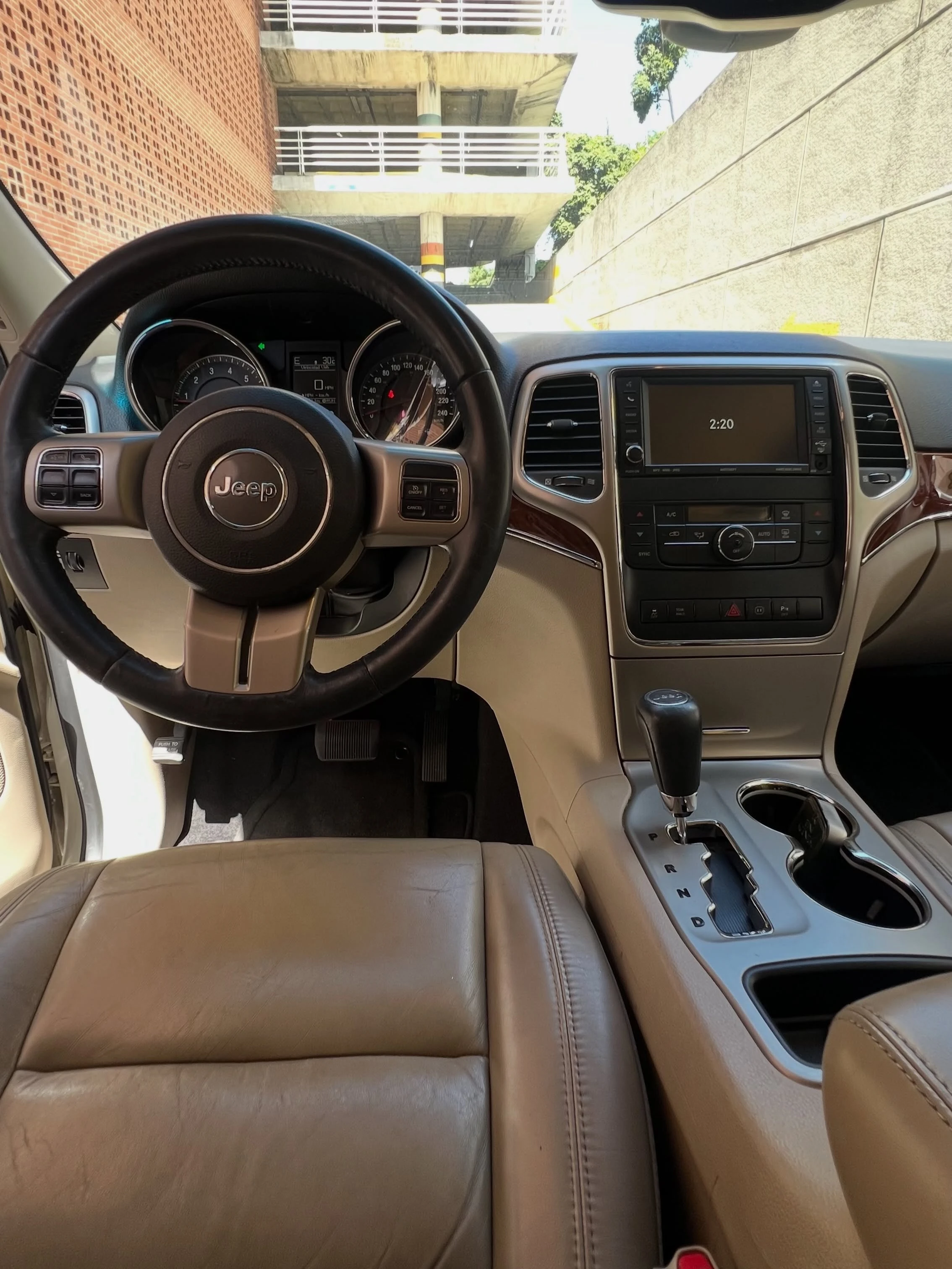 2011 Jeep Grand Cherokee WK2 — foto 13