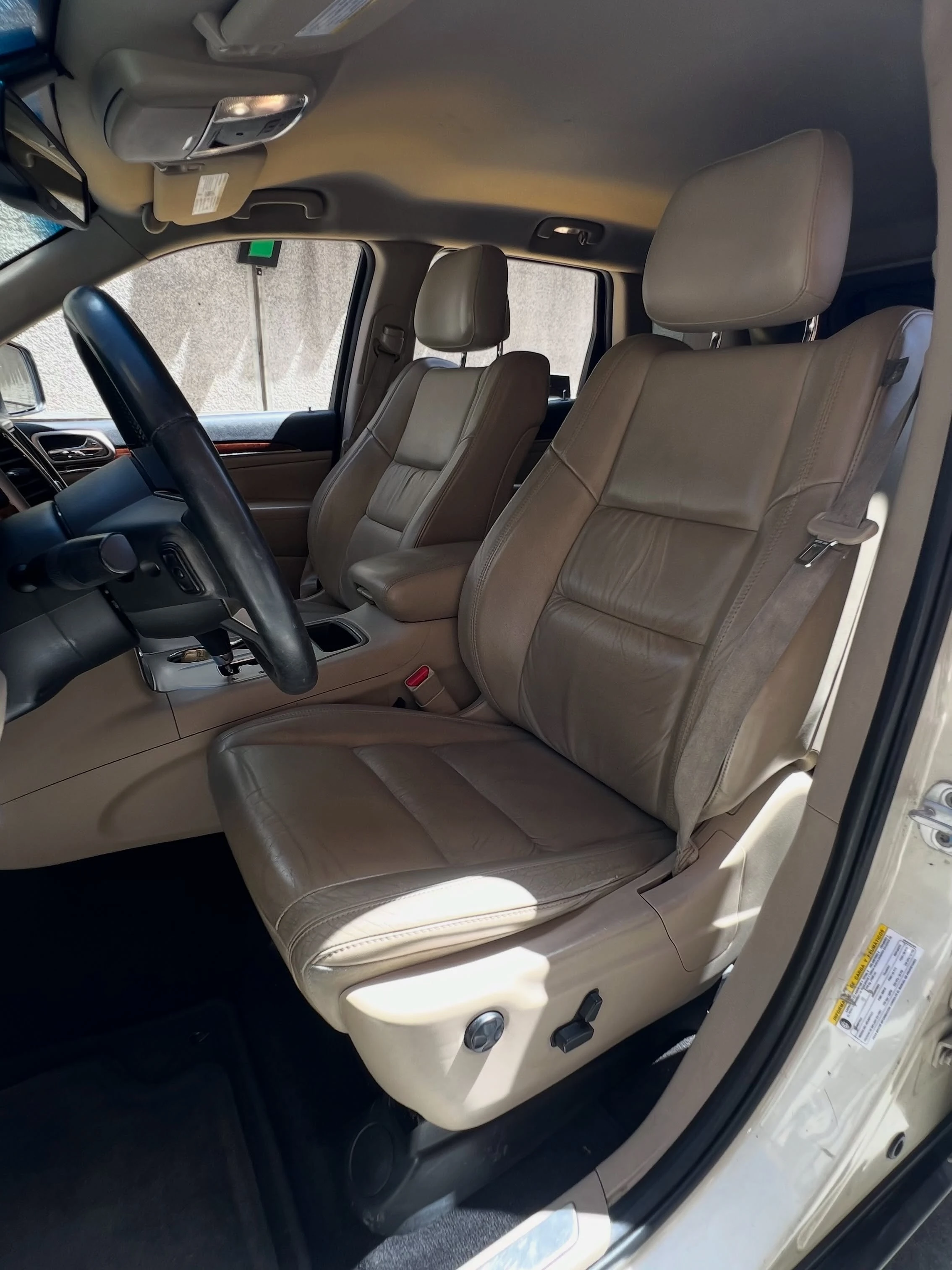 2011 Jeep Grand Cherokee WK2 — foto 14
