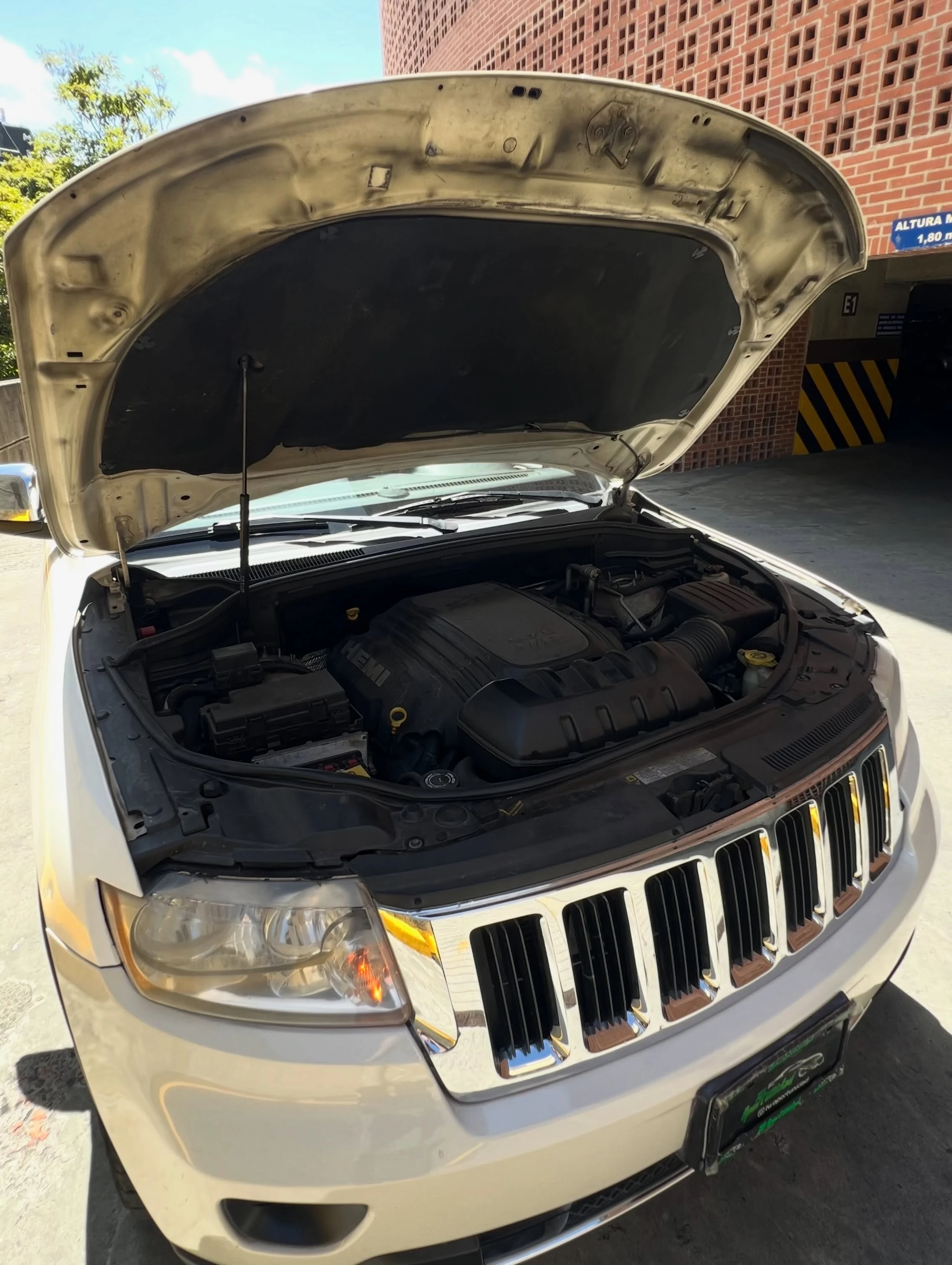 2011 Jeep Grand Cherokee WK2 — foto 15