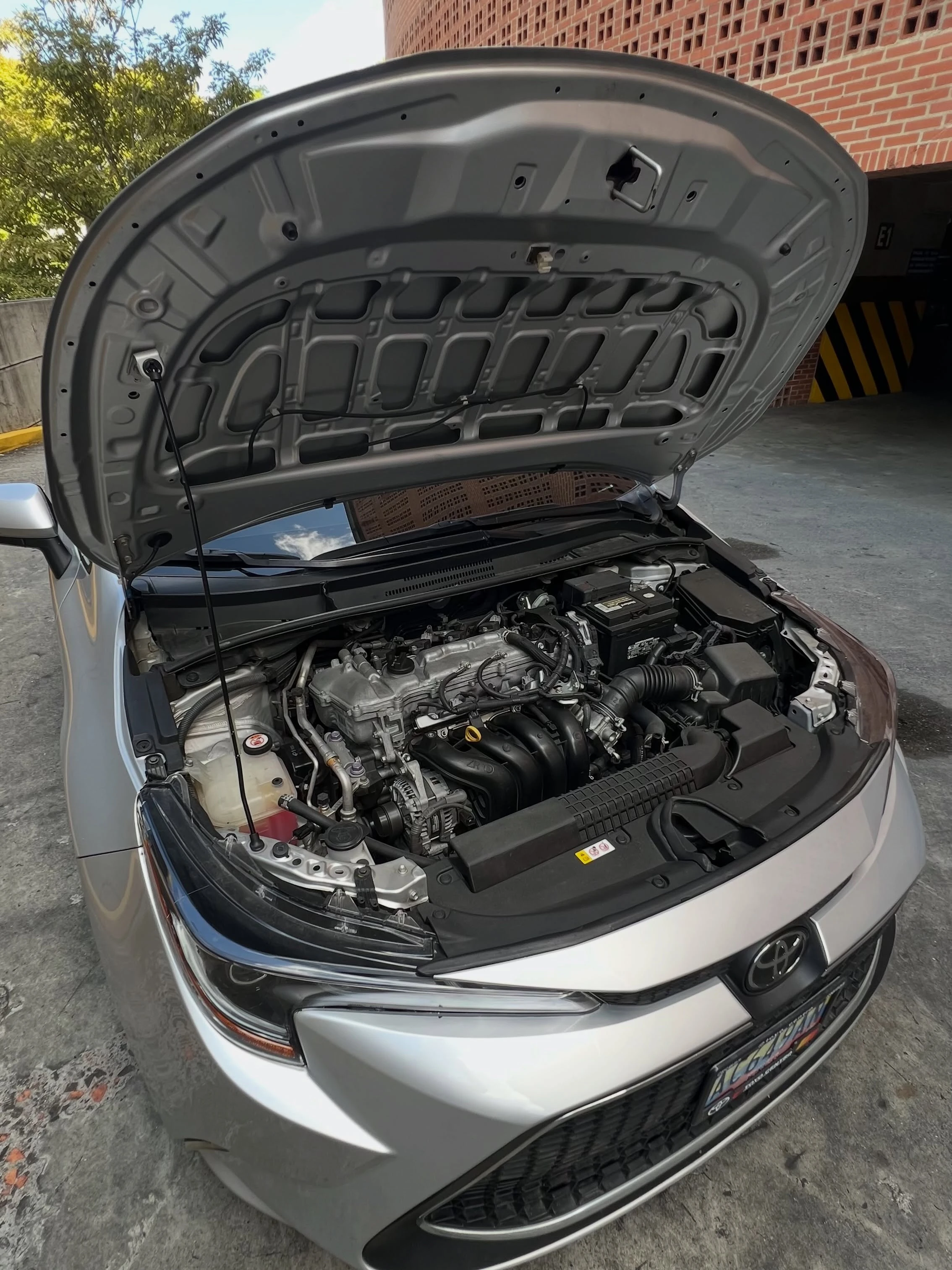 2021 Toyota Corolla LE — foto 8