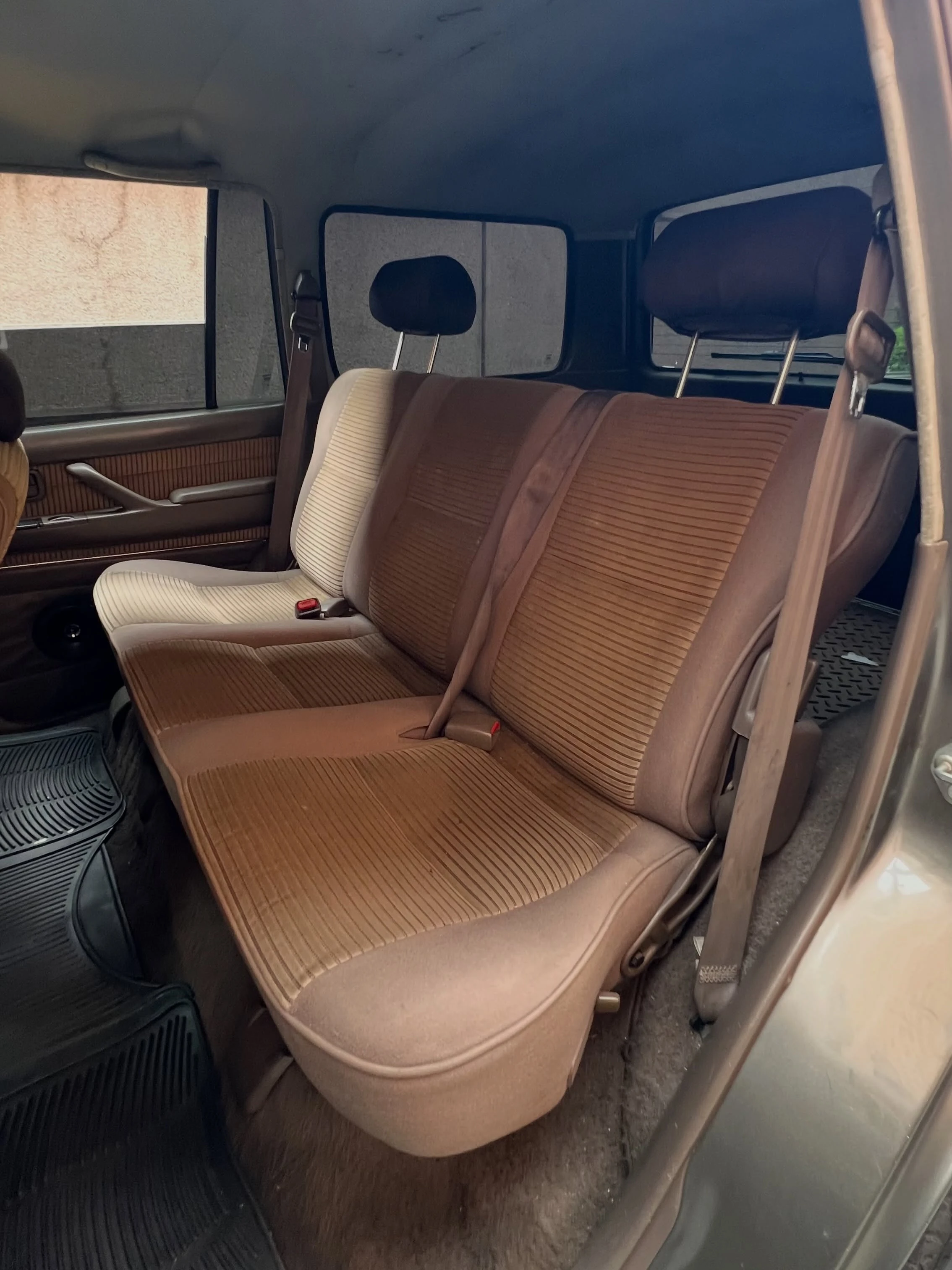 2000 Toyota Autana — foto 7