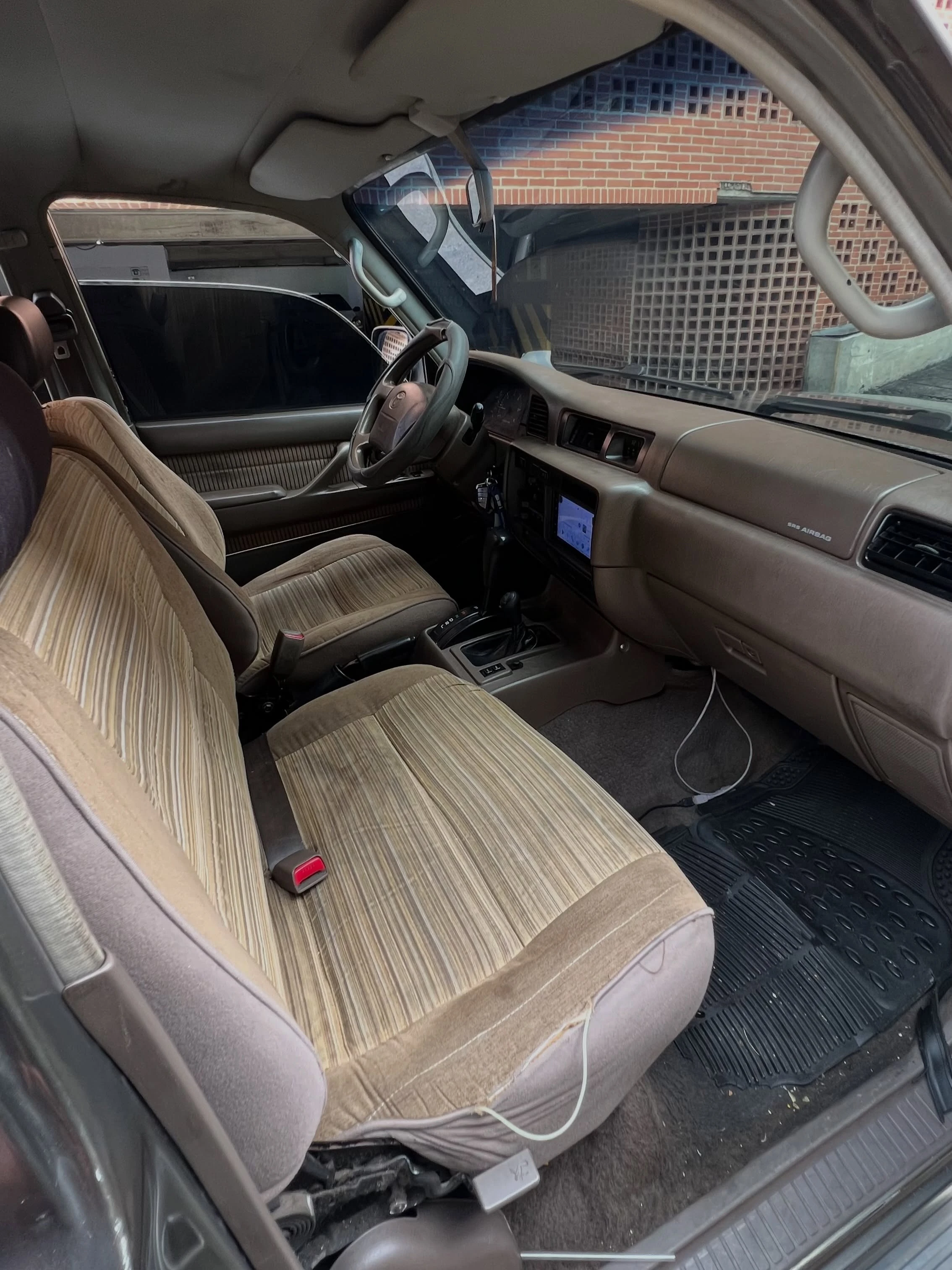 2000 Toyota Autana — foto 11