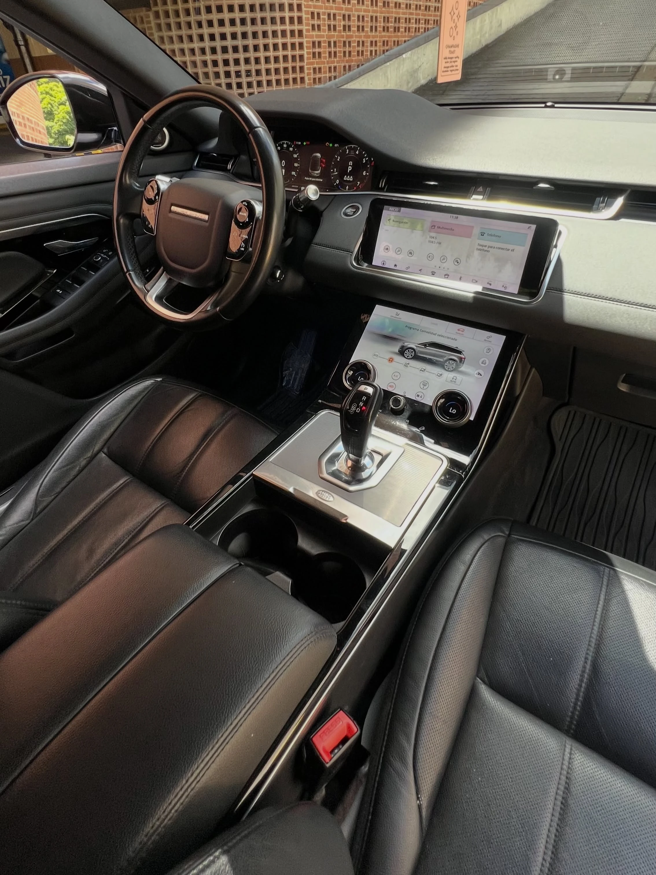 2020 Land Rover Range Rover Evoque P250 SE — foto 10