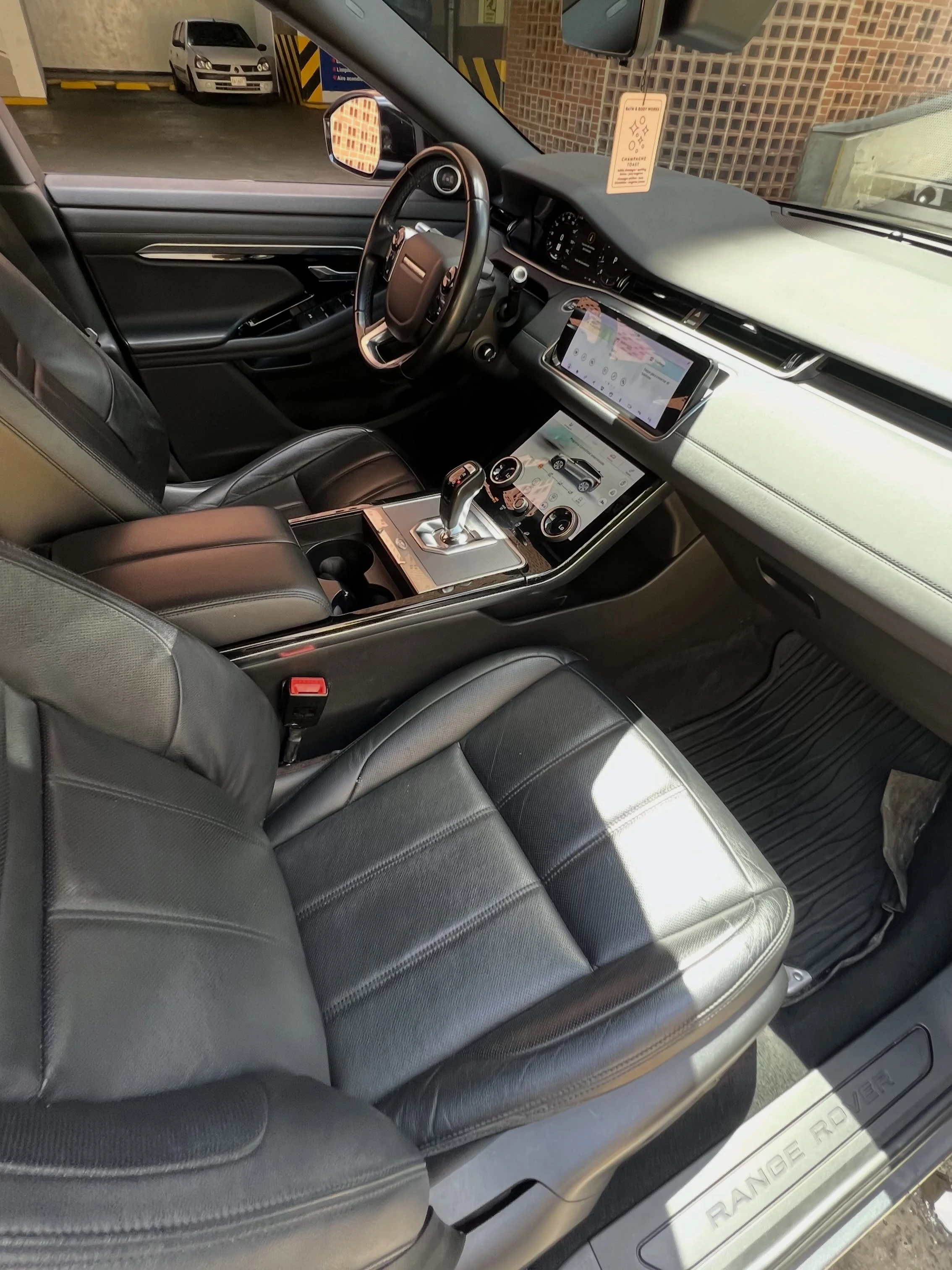 2020 Land Rover Range Rover Evoque P250 SE — foto 11