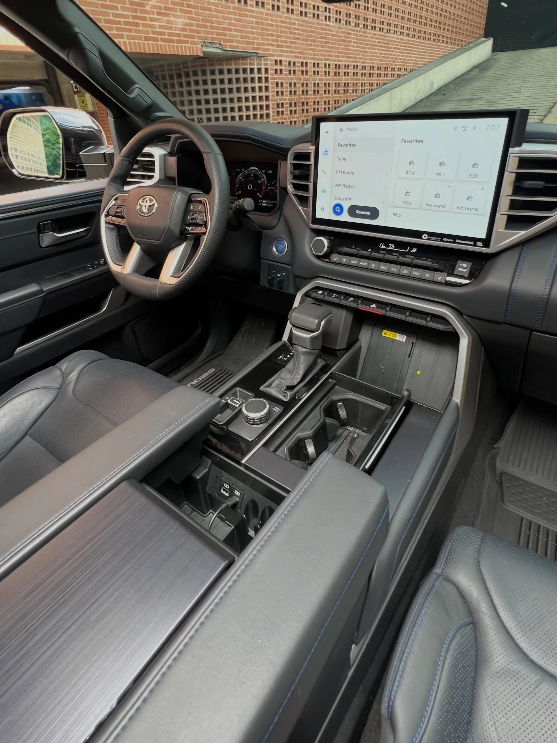 2024 Toyota Sequoia Platinum — foto 12