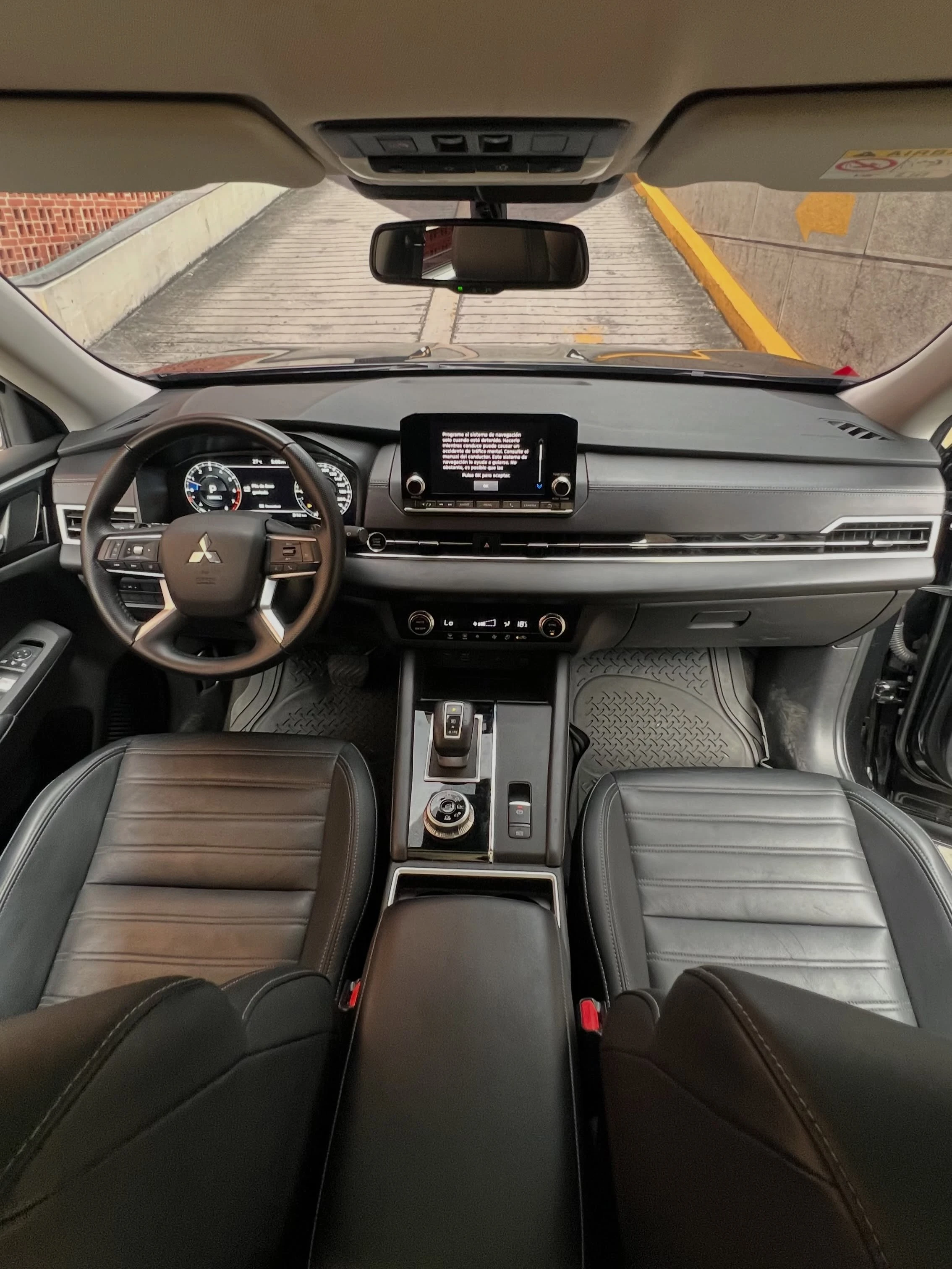 2024 Mitsubishi Outlander — foto 10