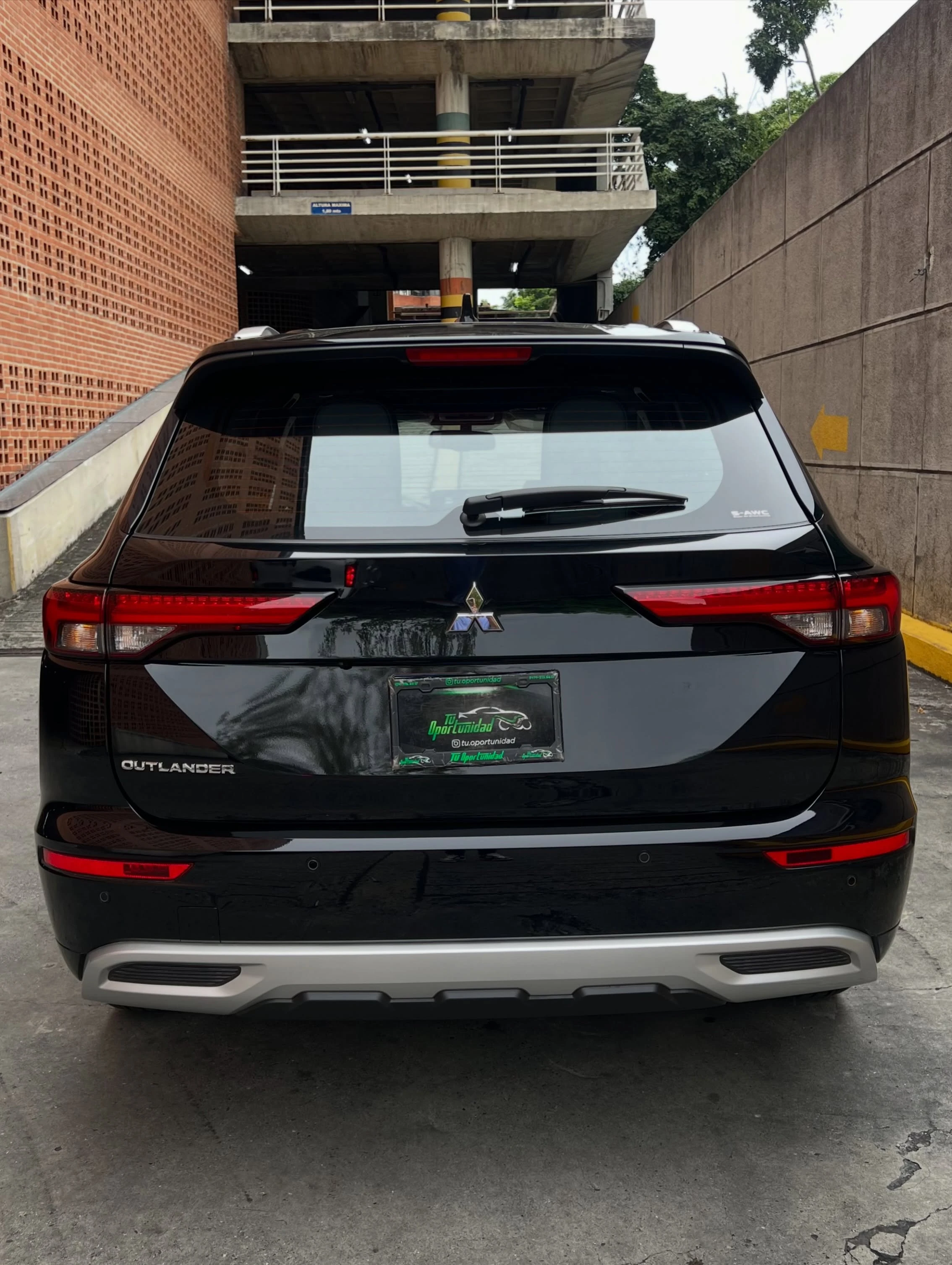 2025 Mitsubishi Outlander — foto 4