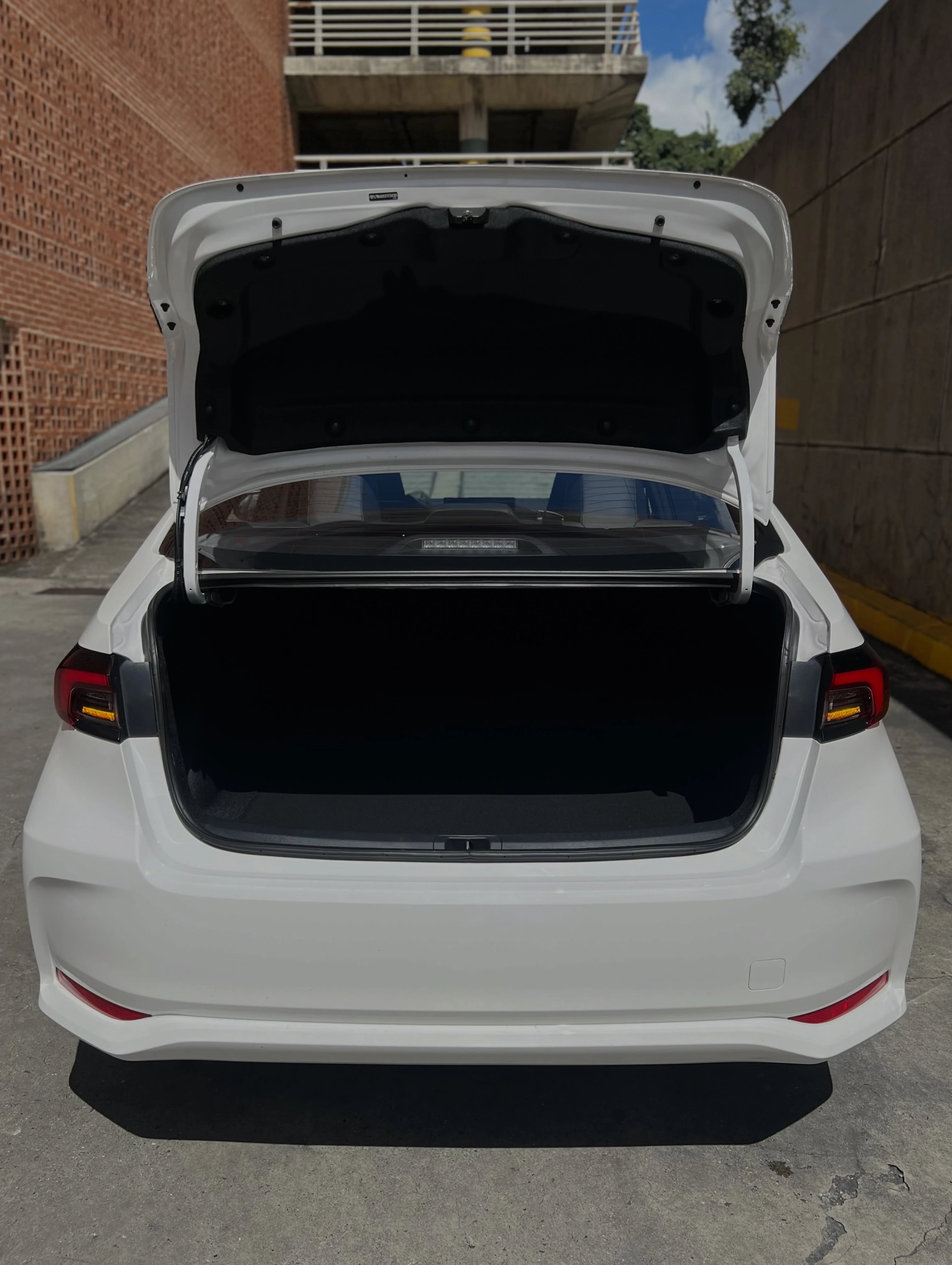 2026 Toyota Corolla HEV — foto 6