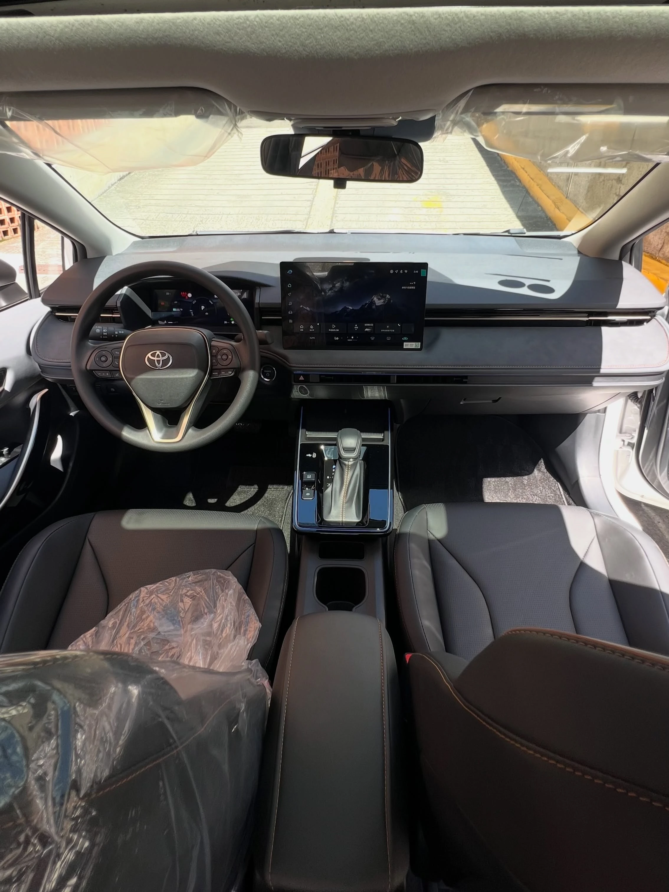 2026 Toyota Corolla HEV — foto 9