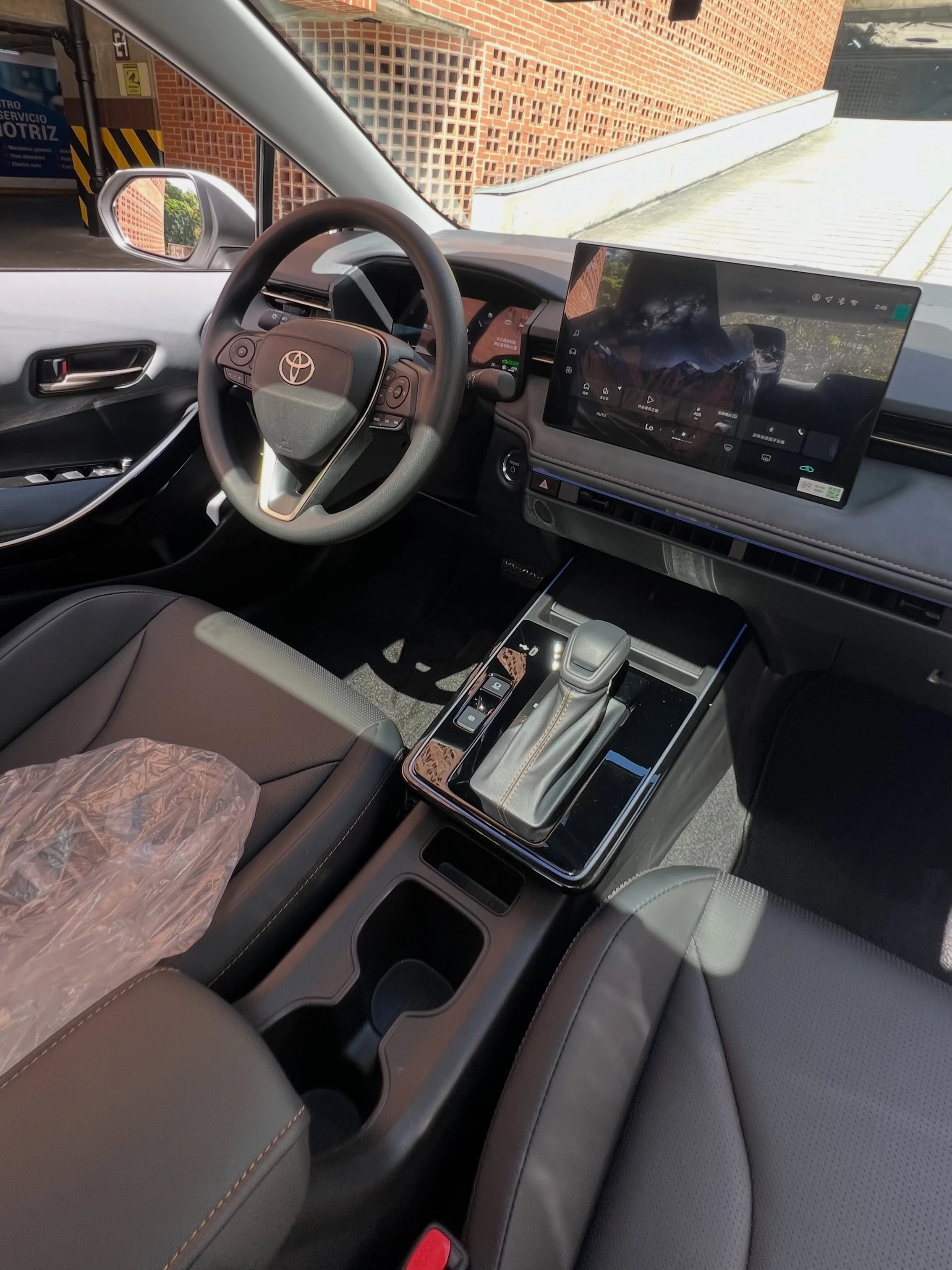 2026 Toyota Corolla HEV — foto 10