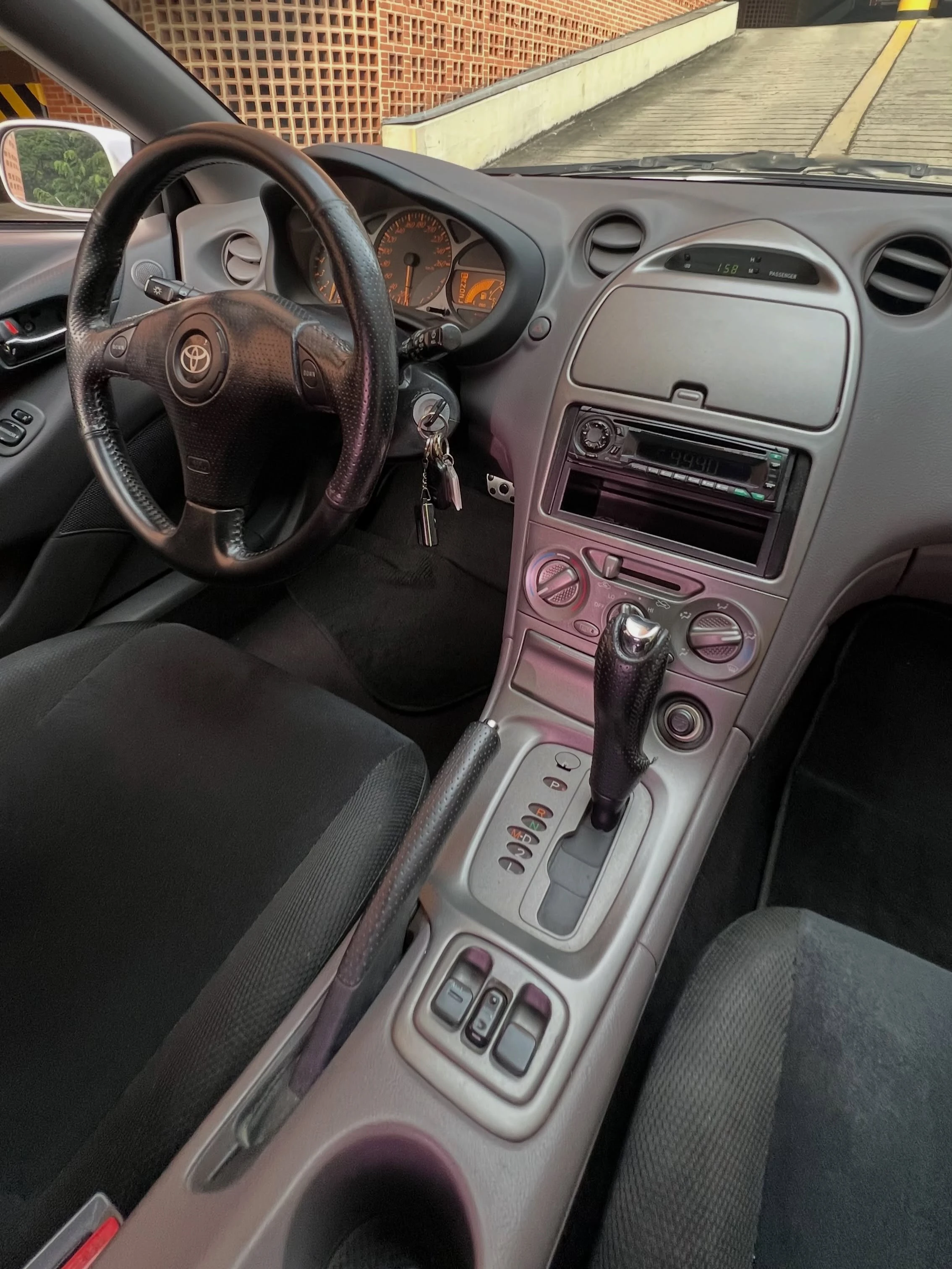 2002 Toyota Celica GT-S — foto 10