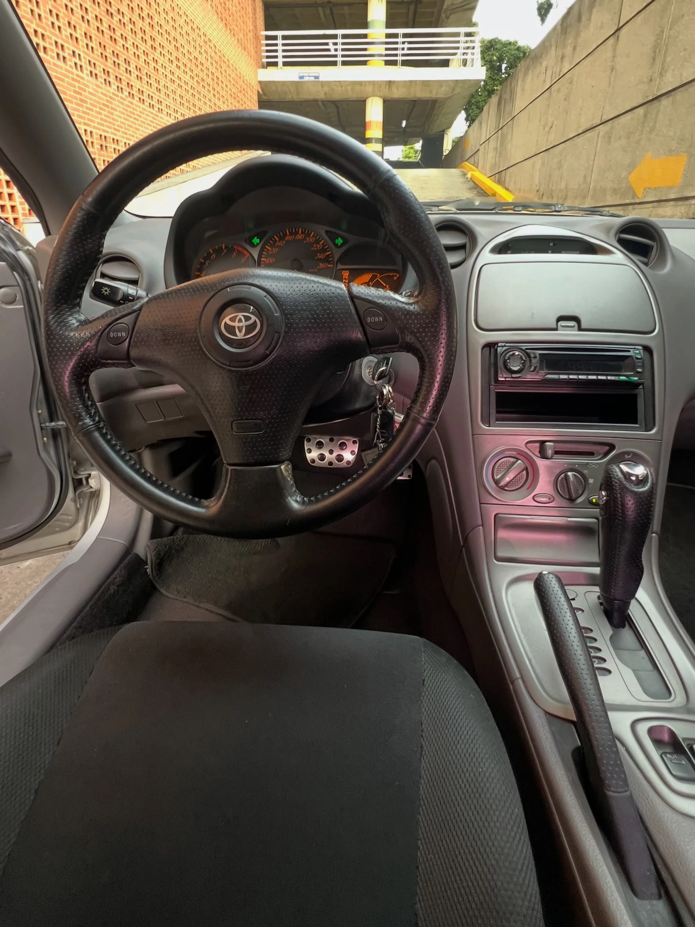 2002 Toyota Celica GT-S — foto 13