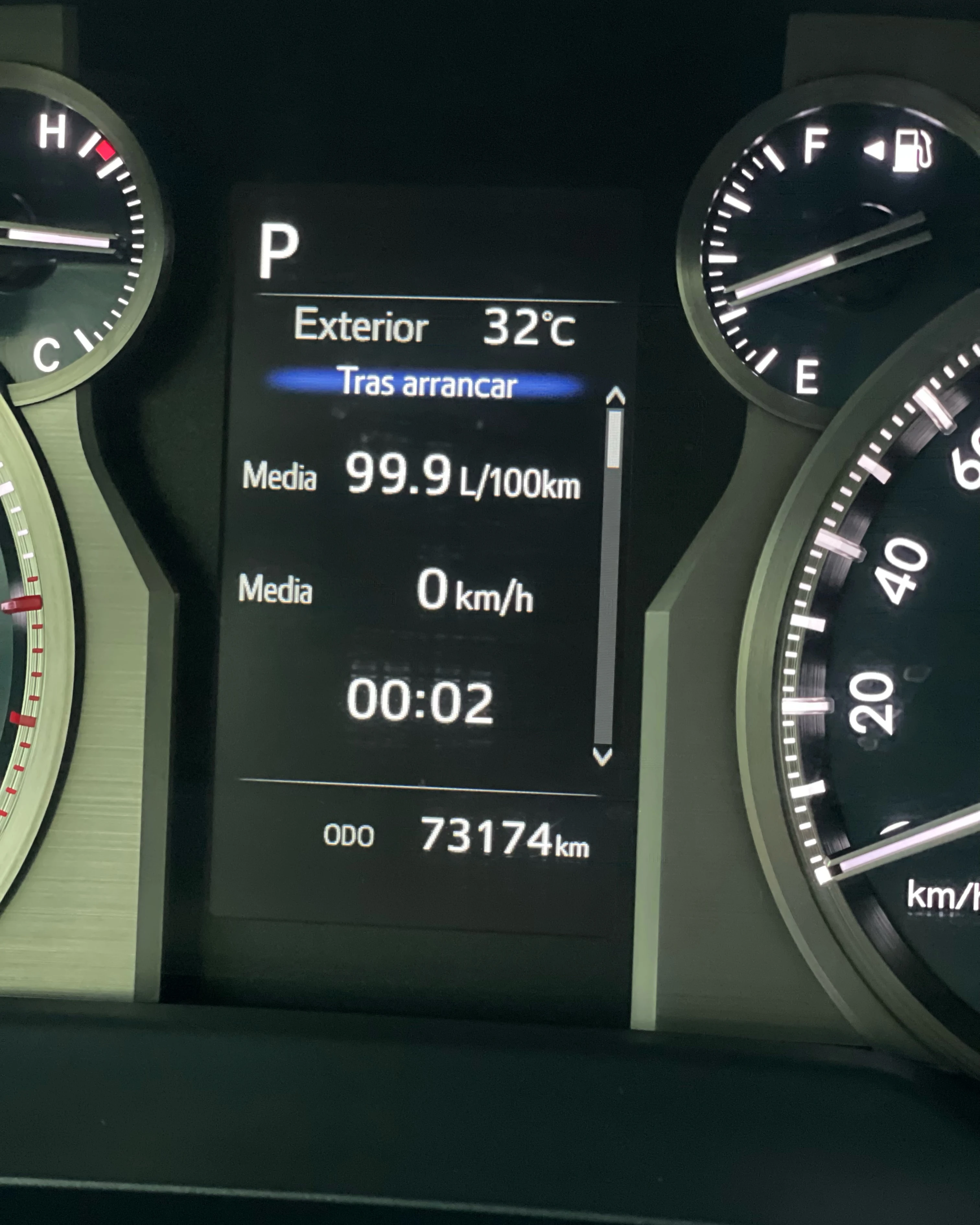 2022 Toyota Land Cruiser Prado VX — foto 11