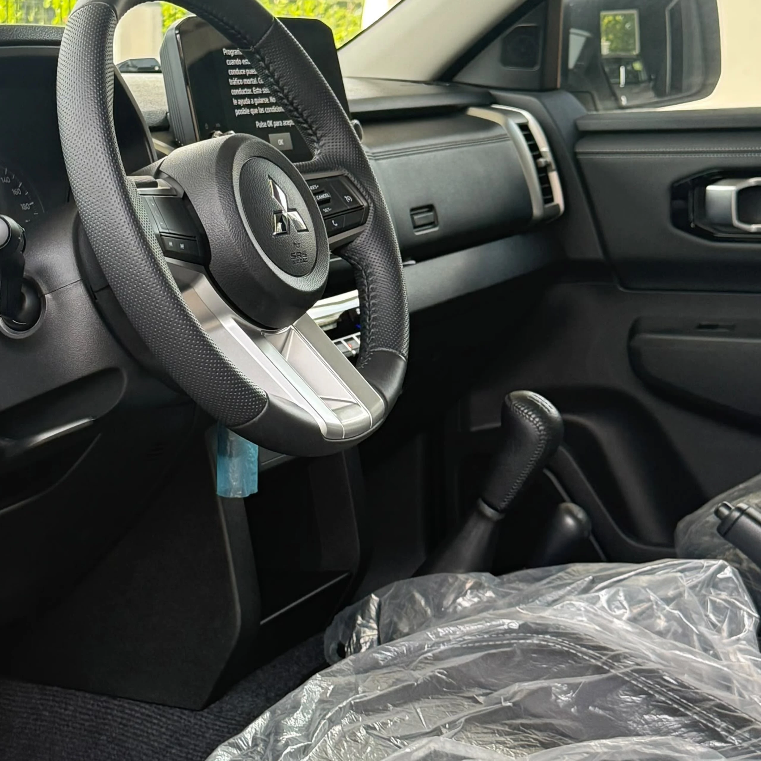 2026 Mitsubishi L200 Full — foto 4