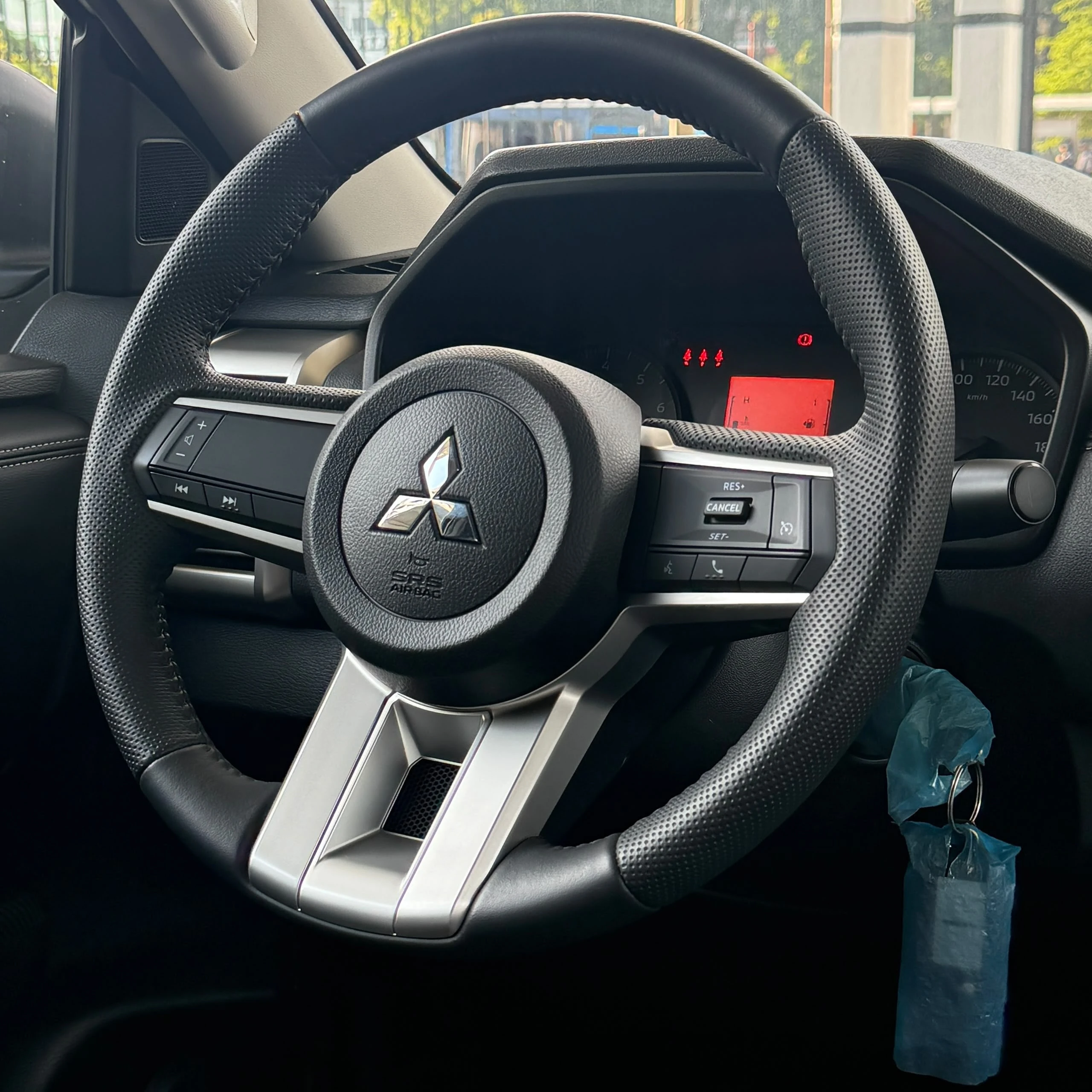 2026 Mitsubishi L200 Full — foto 5