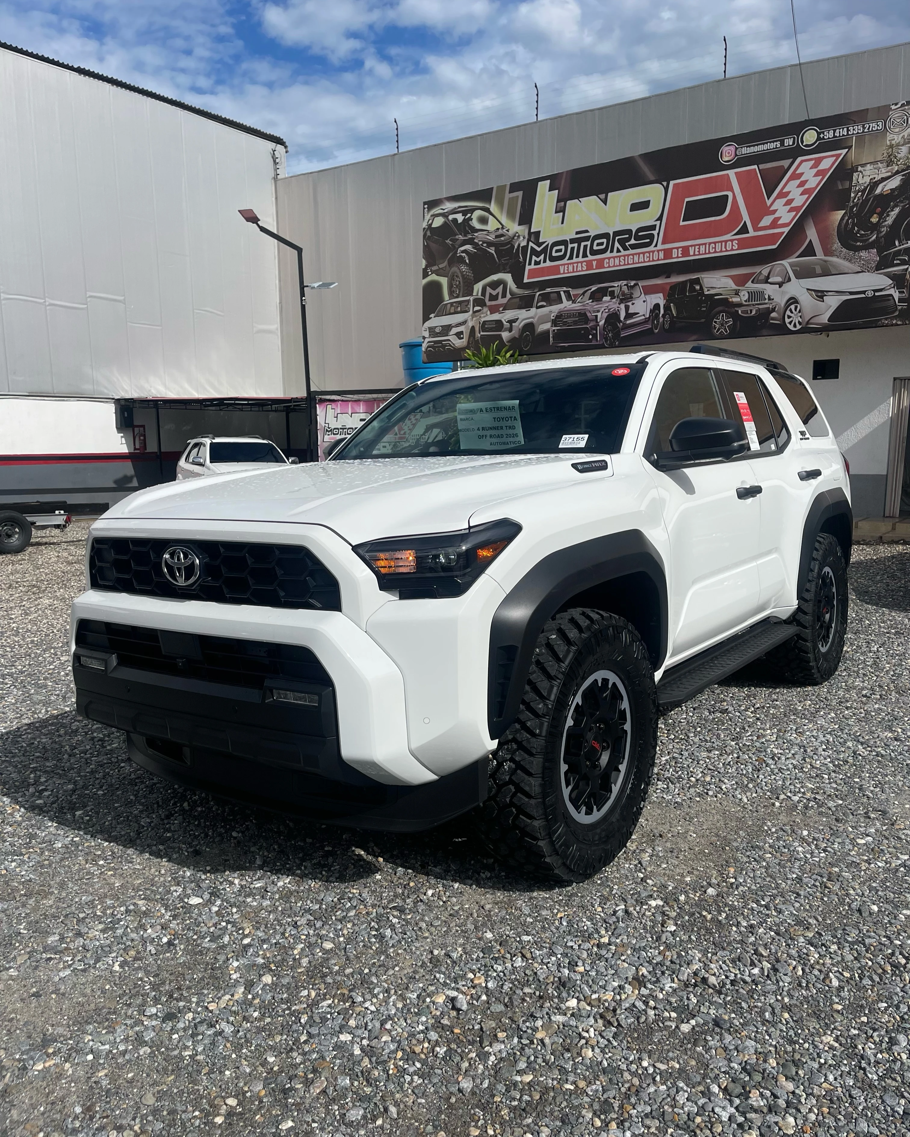 2026 Toyota 4Runner TRD OFF-ROAD — foto 2