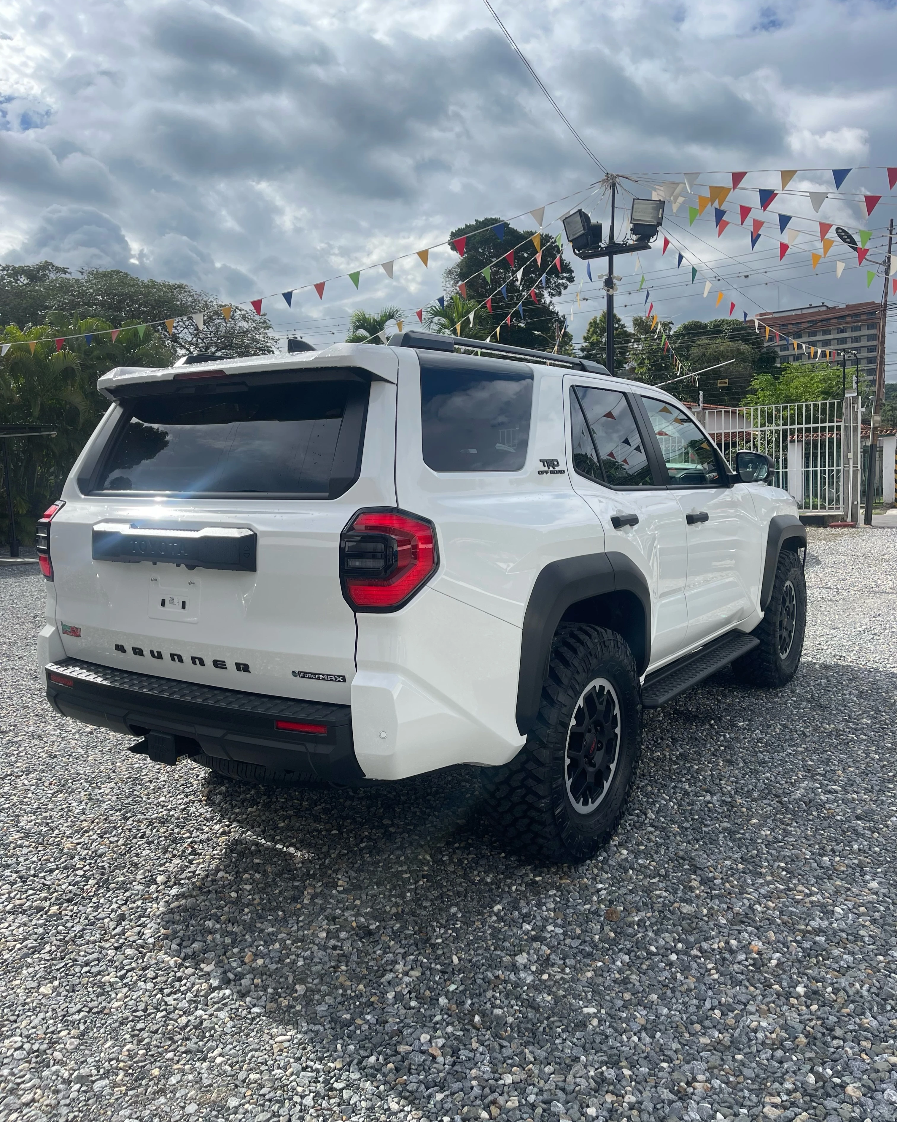 2026 Toyota 4Runner TRD OFF-ROAD — foto 4