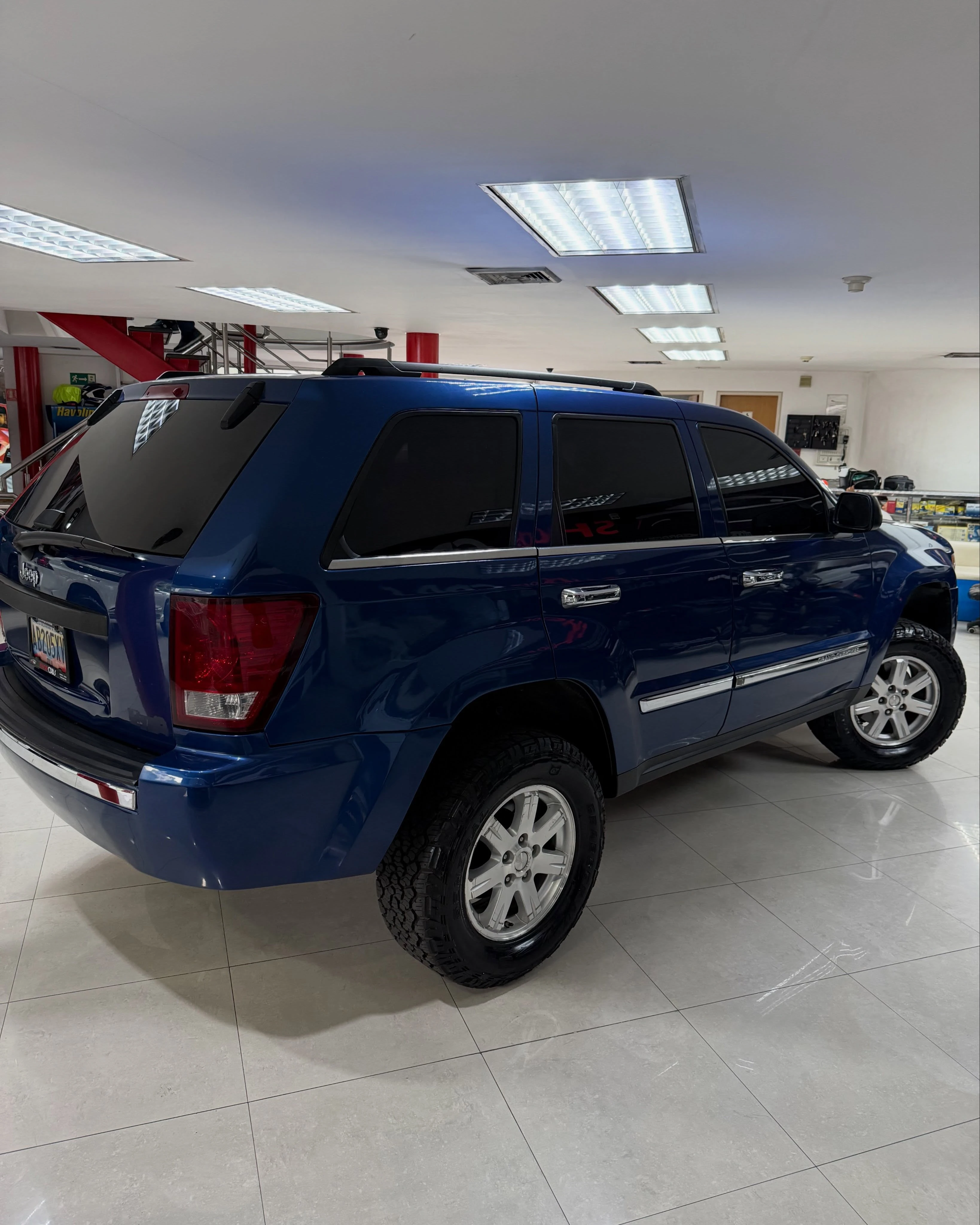 2010 Jeep Grand Cherokee — foto 5