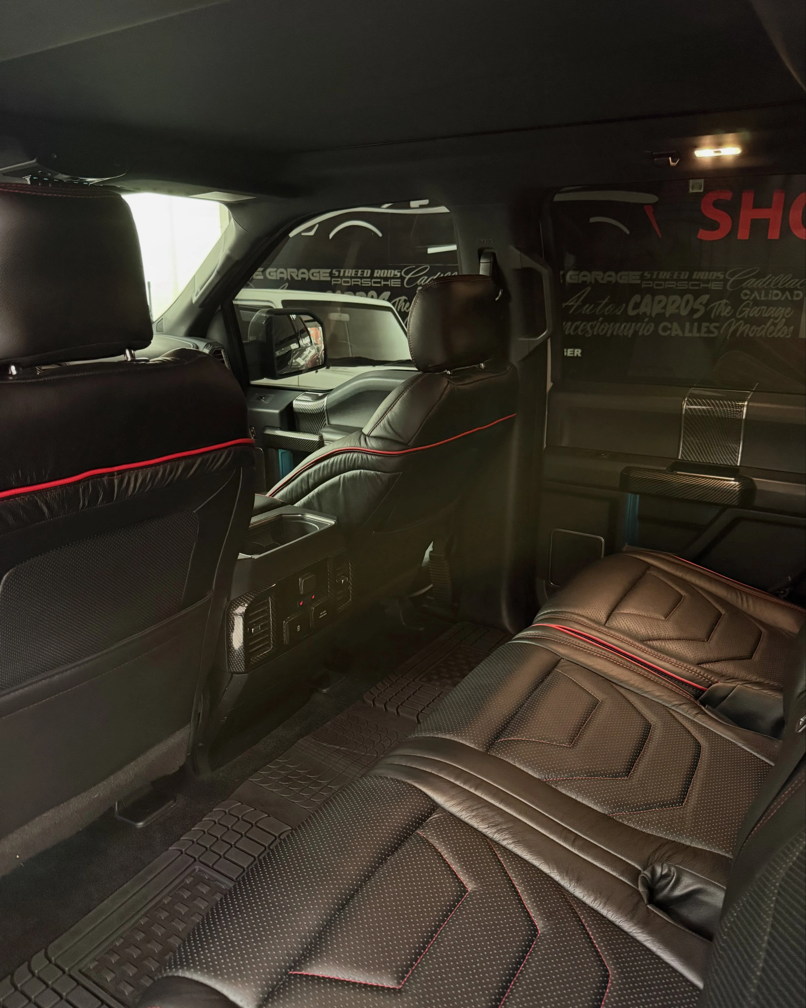 2017 Ford F-150 Raptor — photo 6