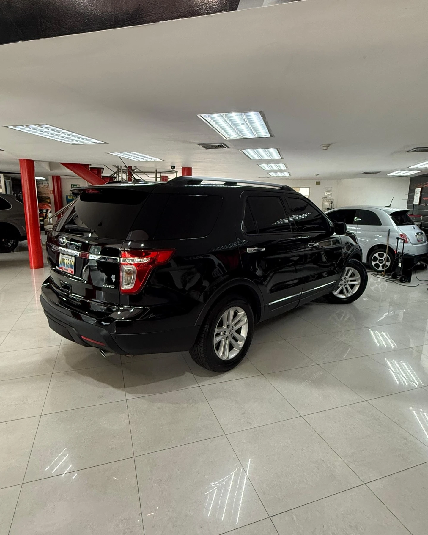 2015 Ford Explorer — foto 4