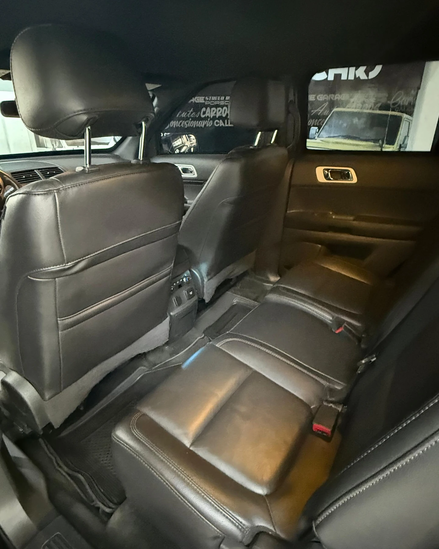 2015 Ford Explorer — foto 8