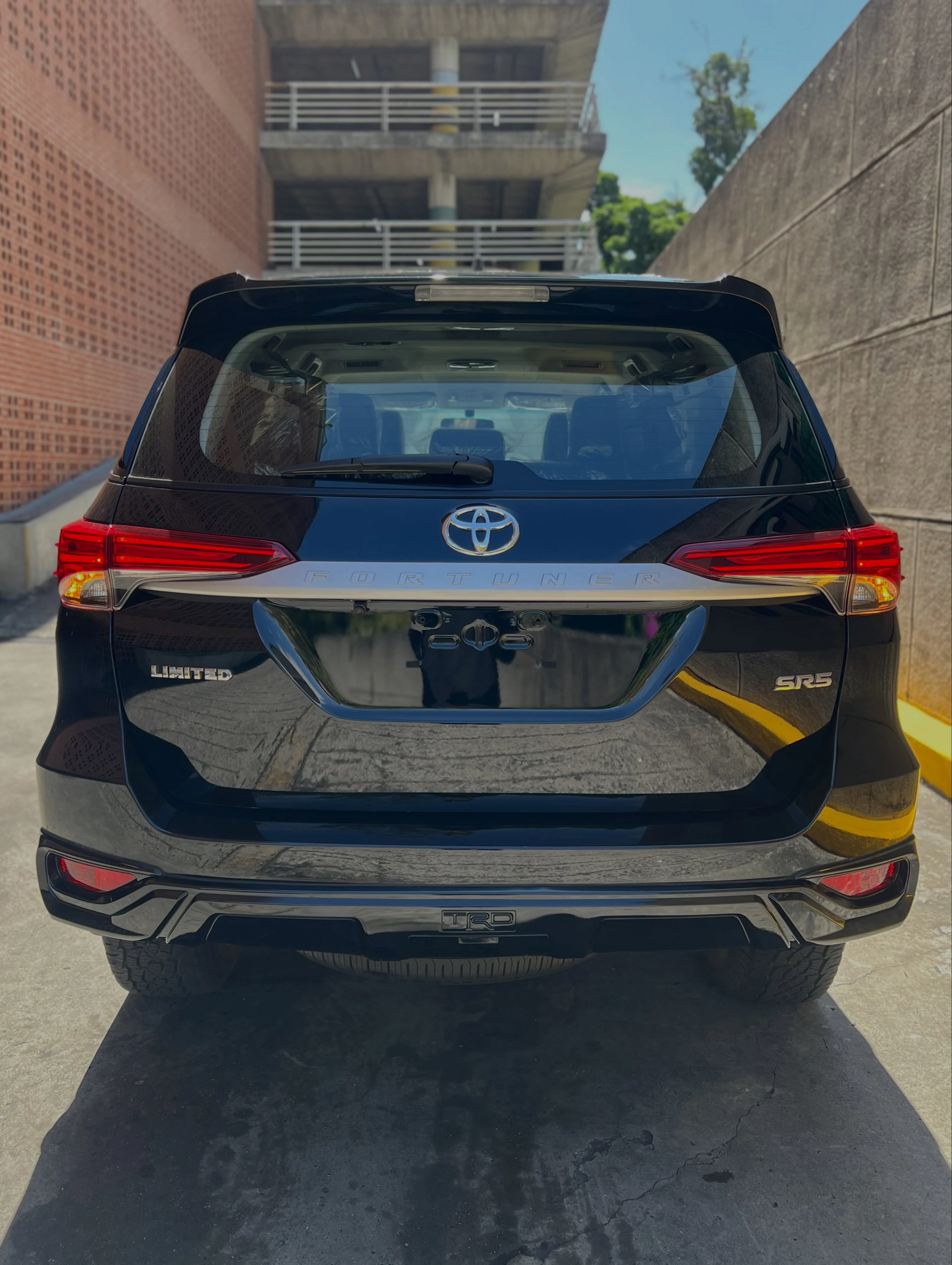 2026 Toyota Fortuner 2.7L — foto 4