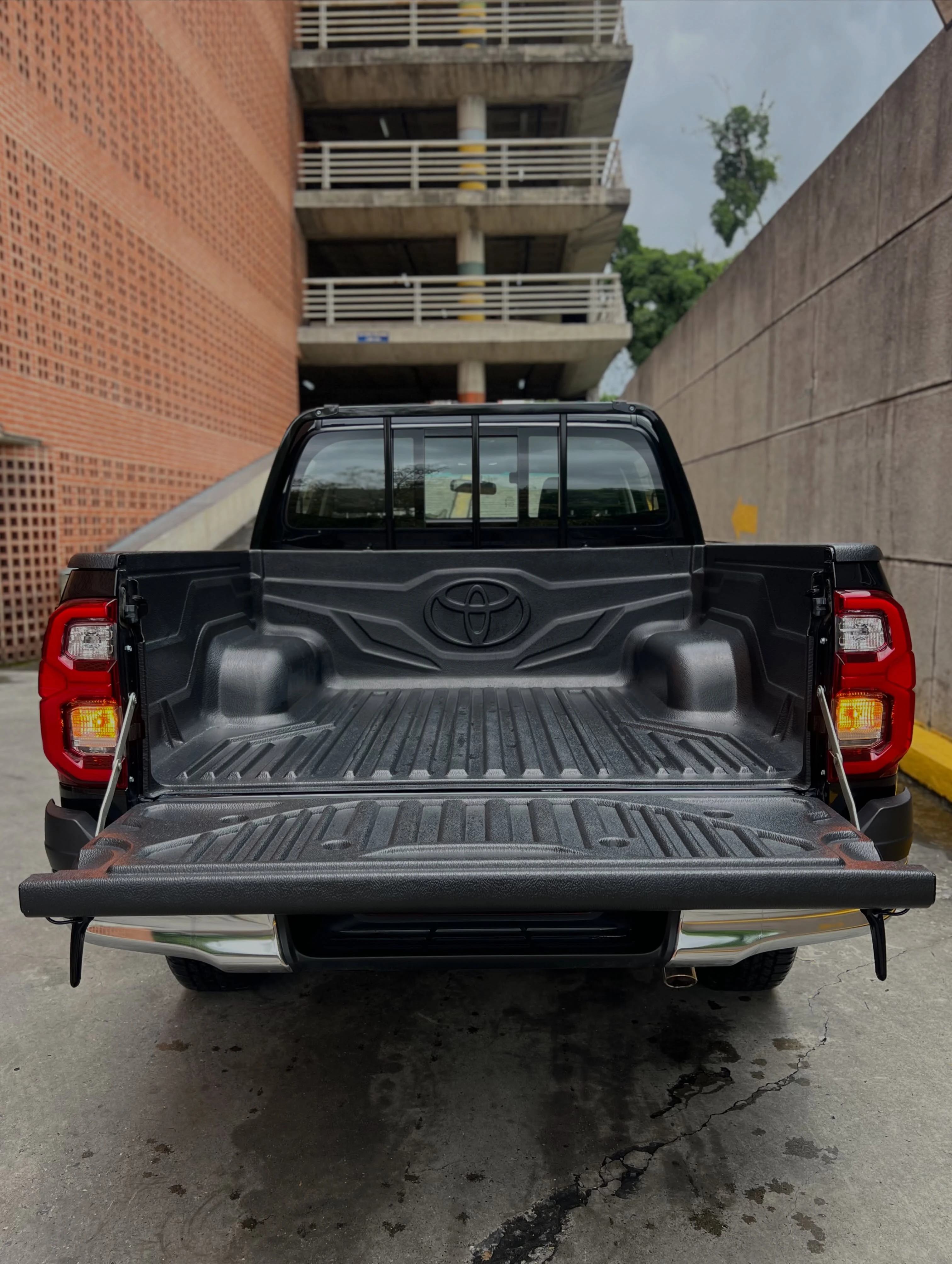 2026 Toyota Hilux 2.7L — foto 6