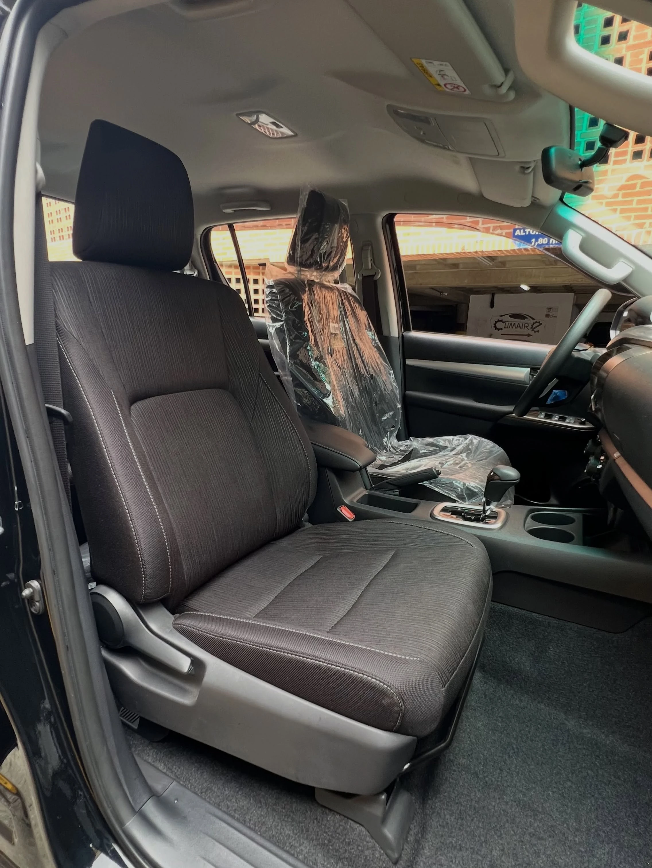 2026 Toyota Hilux 2.7L — foto 12