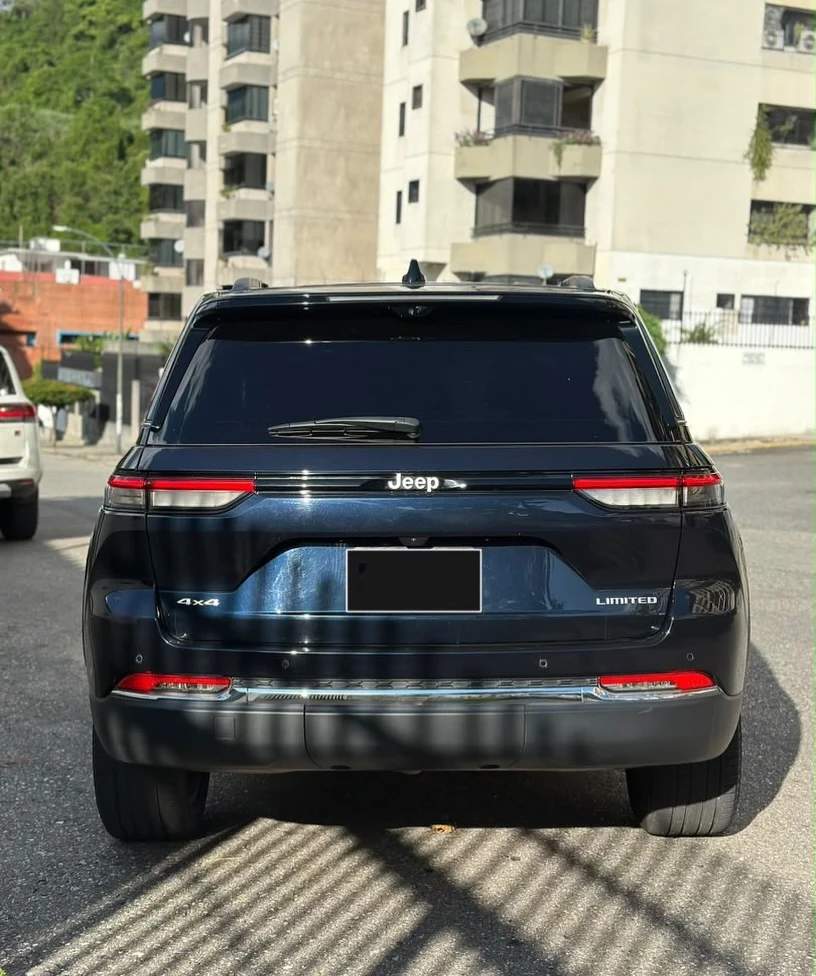 2024 Jeep Grand Cherokee — foto 5
