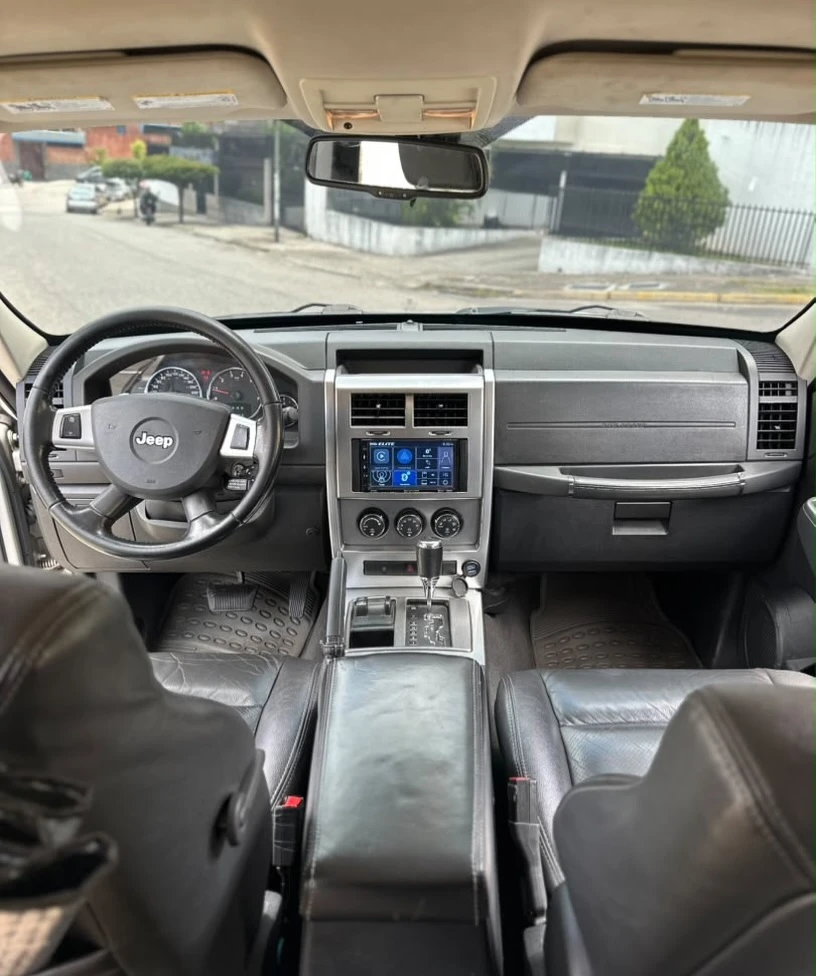 2009 Jeep Cherokee Kk — foto 8