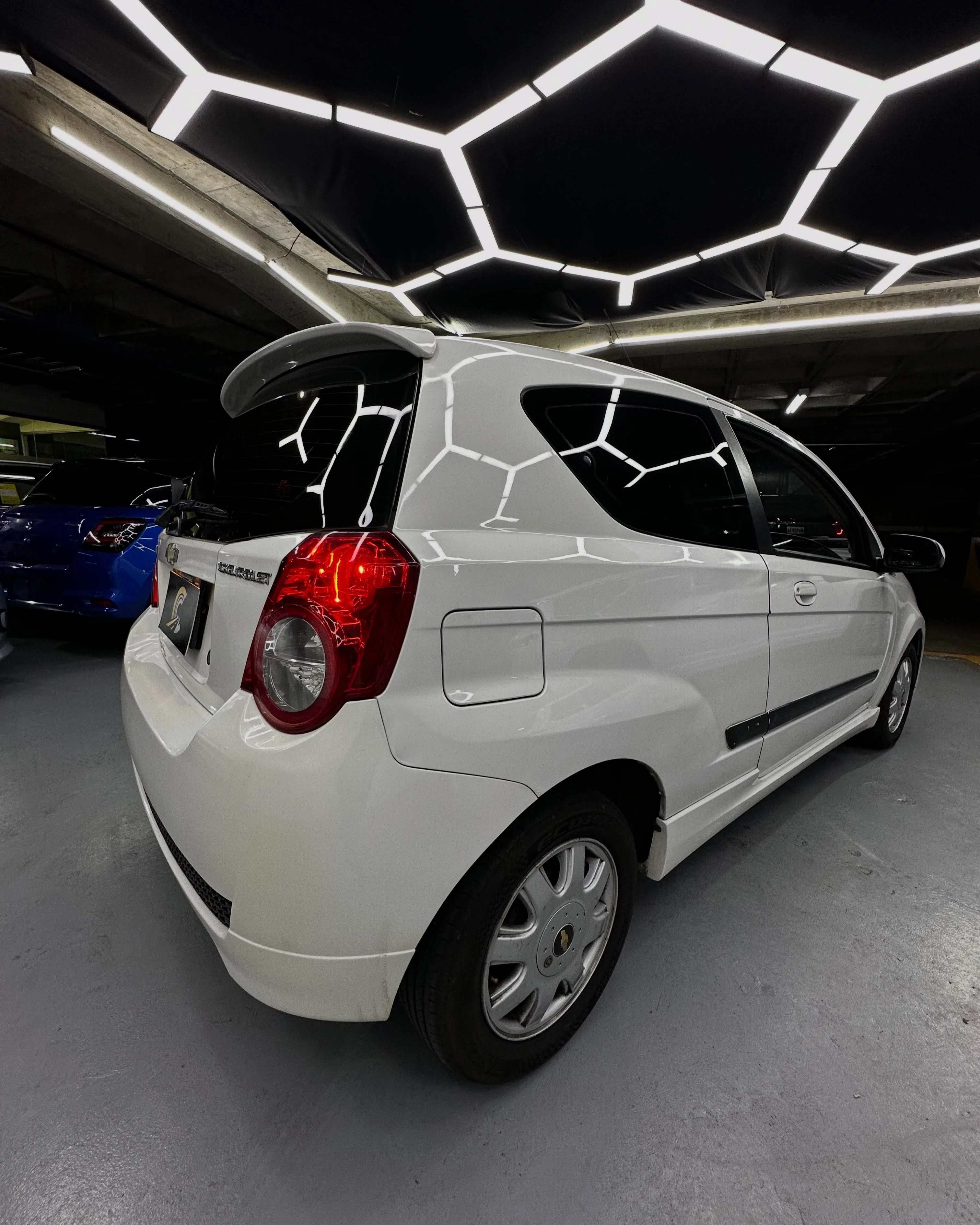 2011 Chevrolet Aveo — foto 3