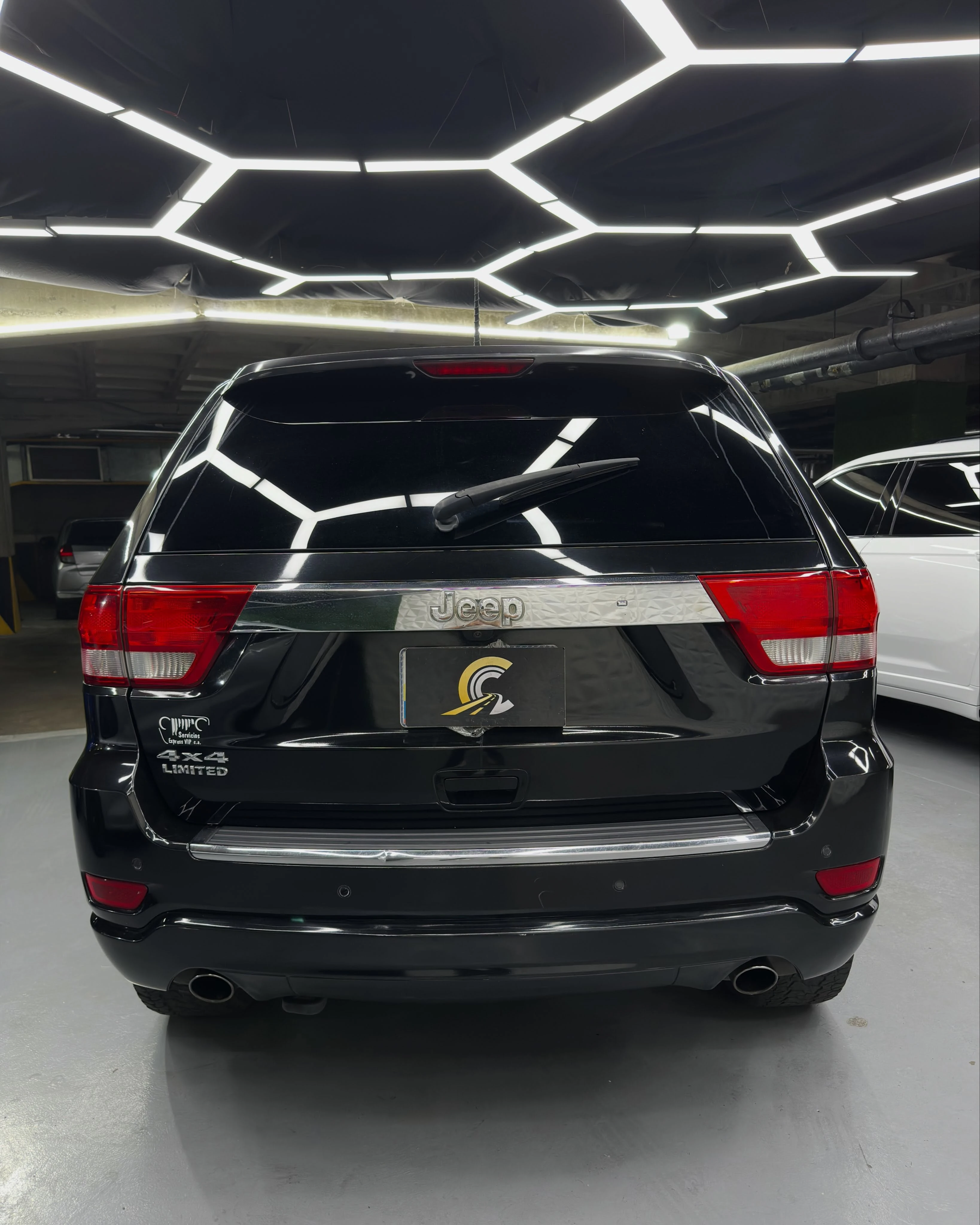 2013 Jeep Grand Cherokee Limited — foto 2
