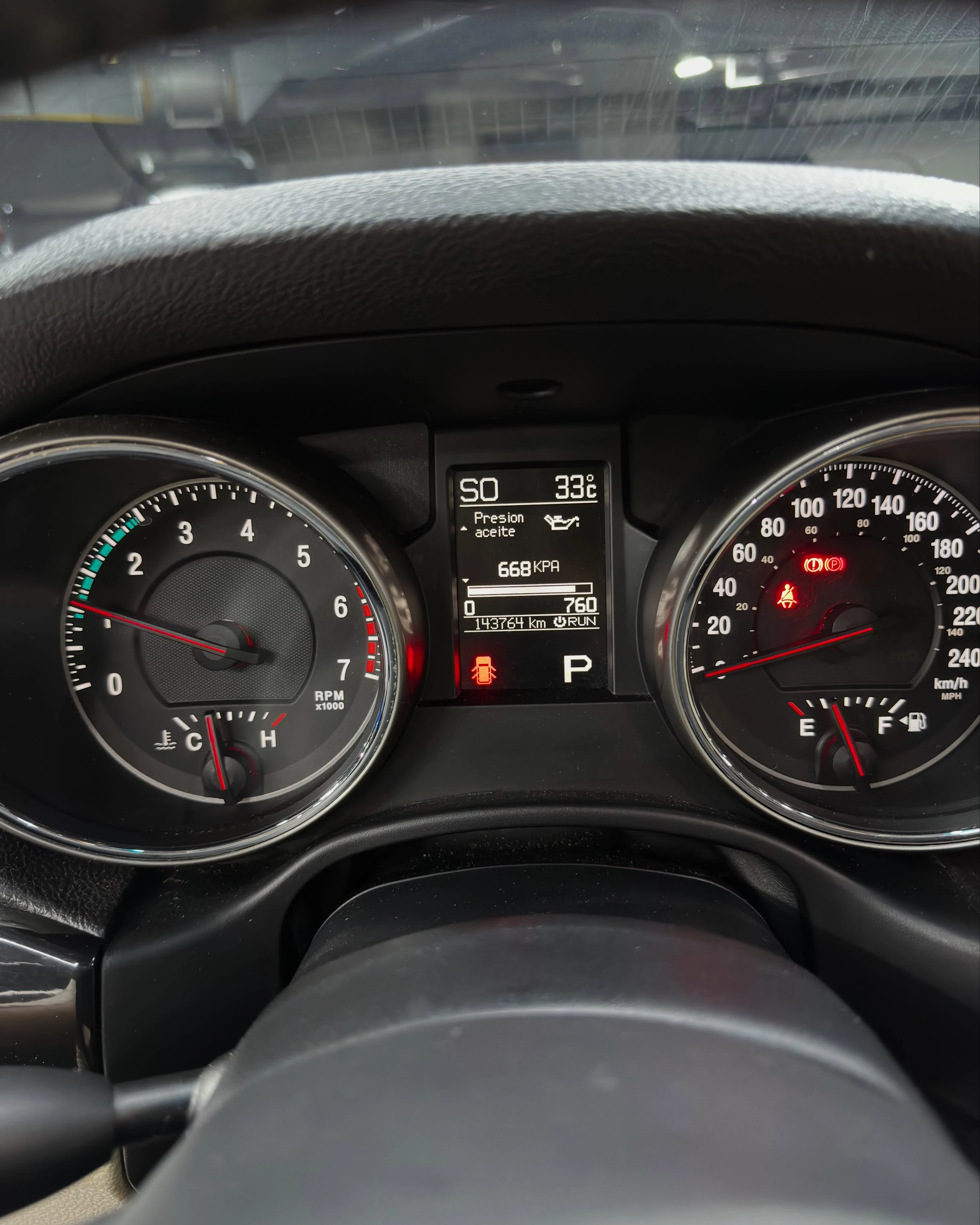 2013 Jeep Grand Cherokee Limited — foto 7