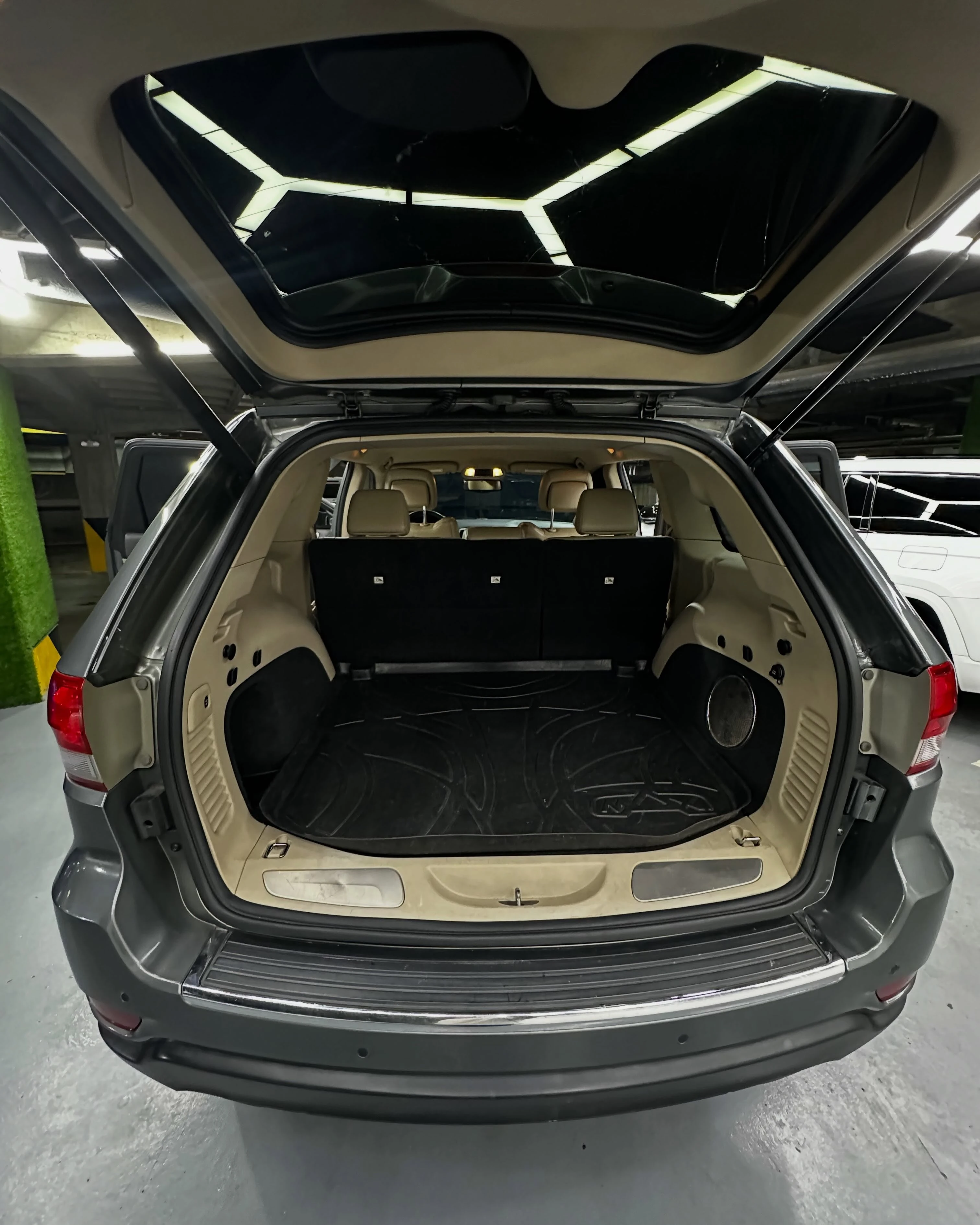 2012 Jeep Grand Cherokee Limited — foto 3
