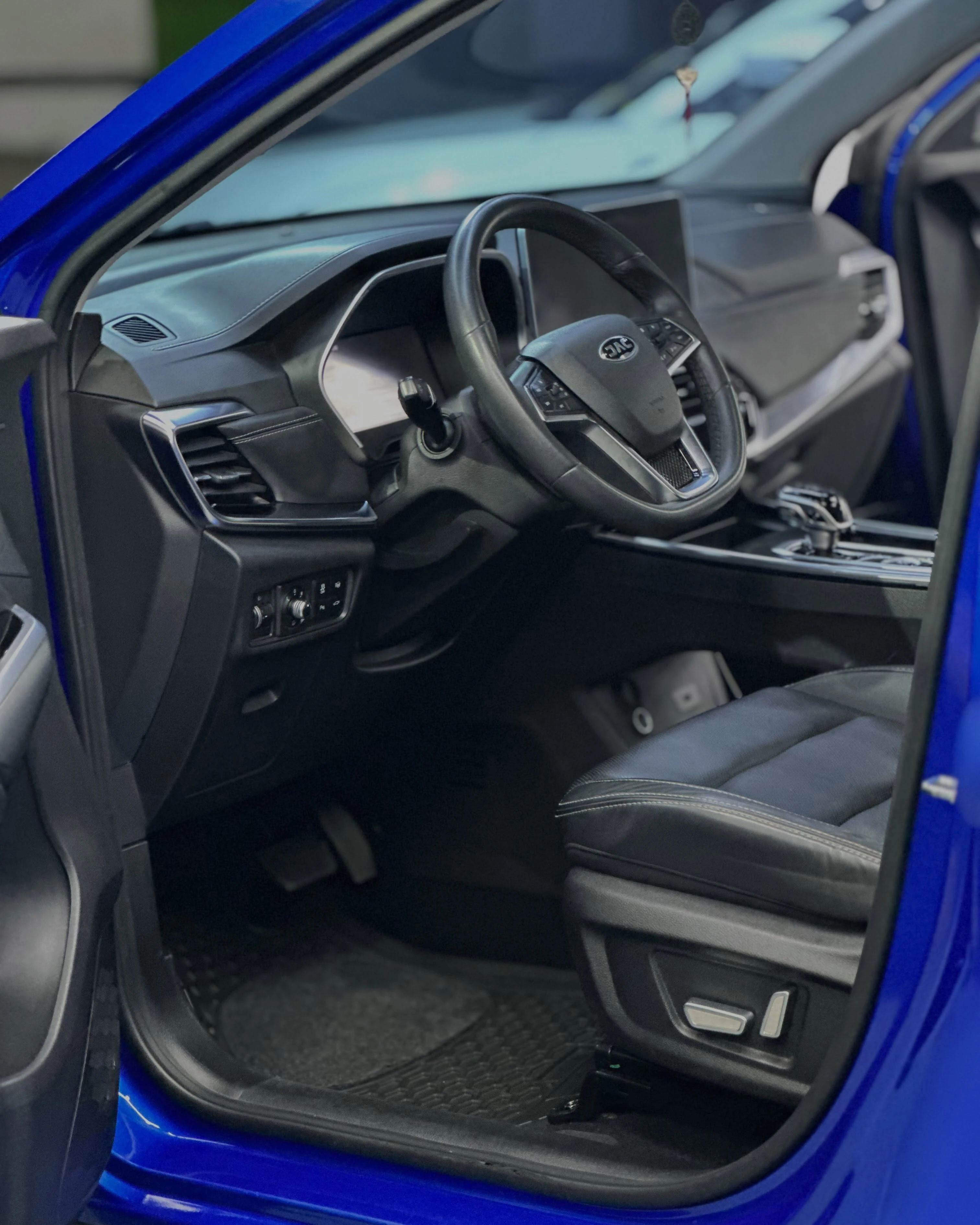 2024 JAC JS8 — foto 6