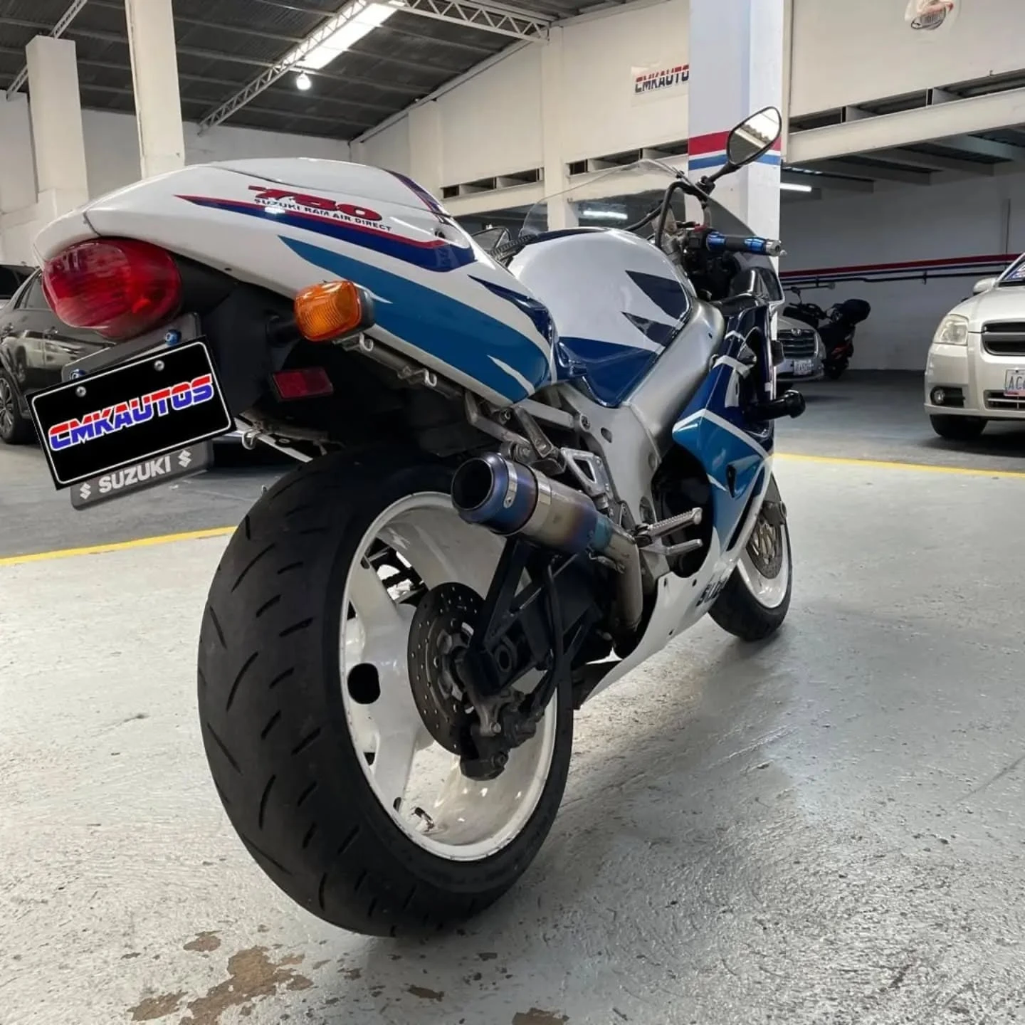 1997 Suzuki Srad-750 — foto 5