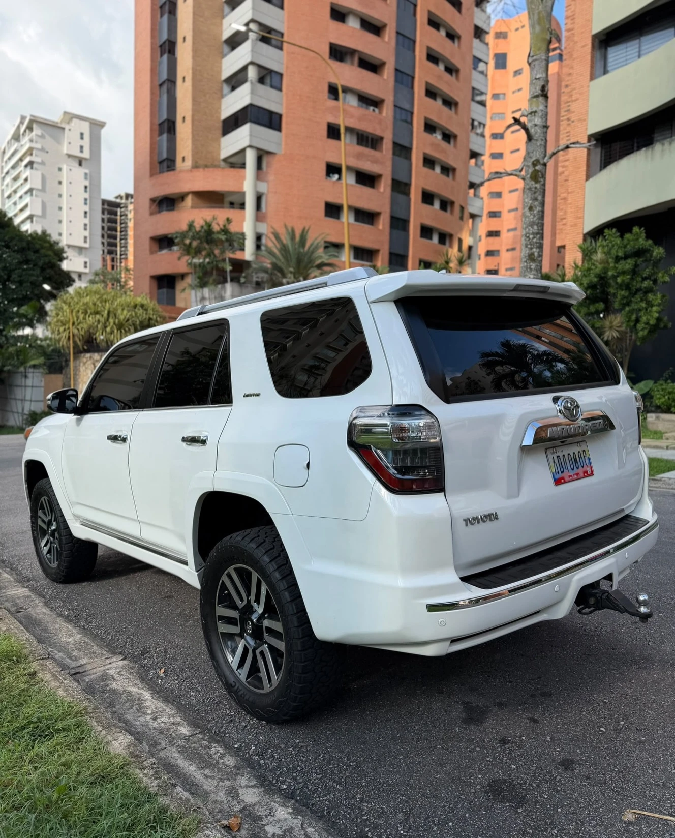 2014 Toyota 4Runner Limited — foto 3