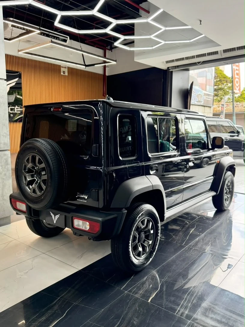 2026 Suzuki Jimny — foto 13