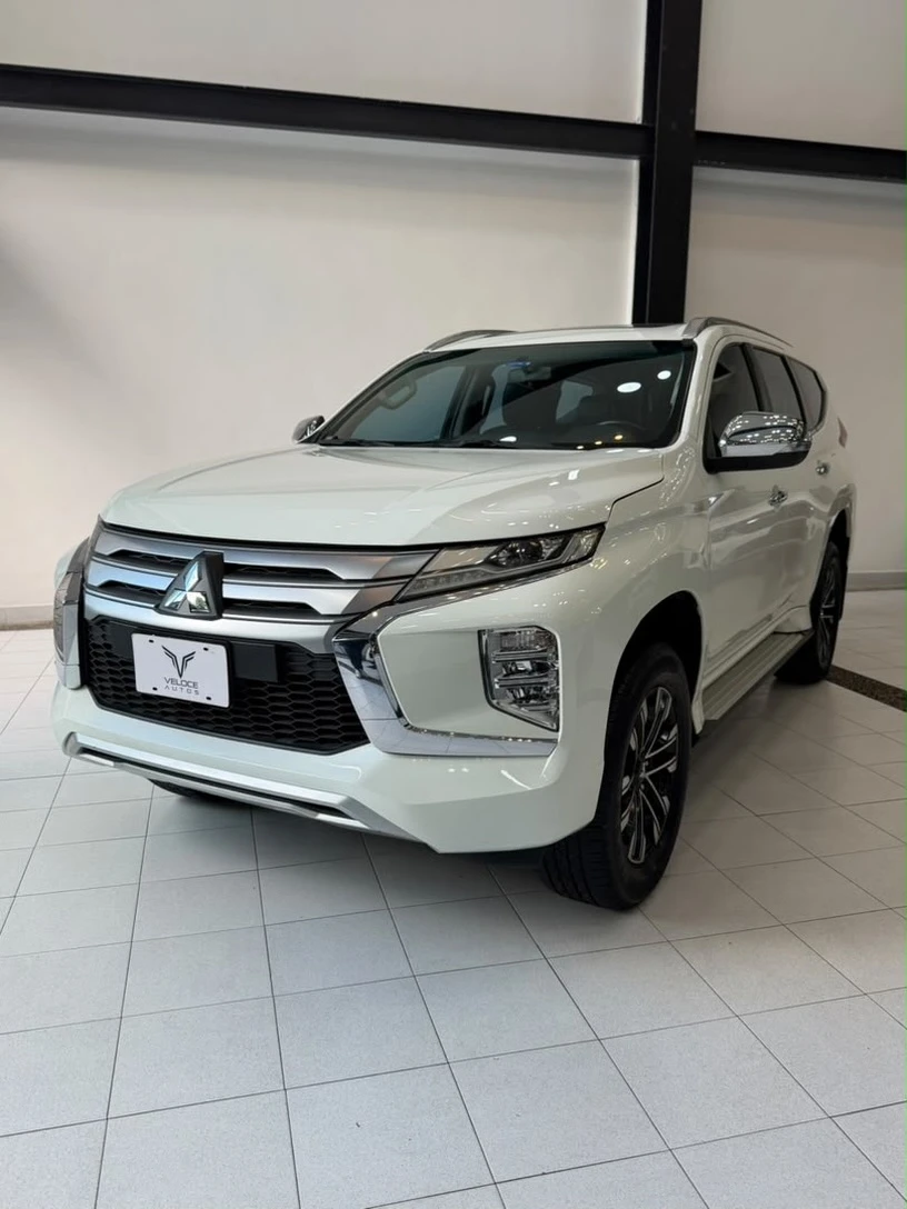 2022 Mitsubishi Montero Sport — foto 5