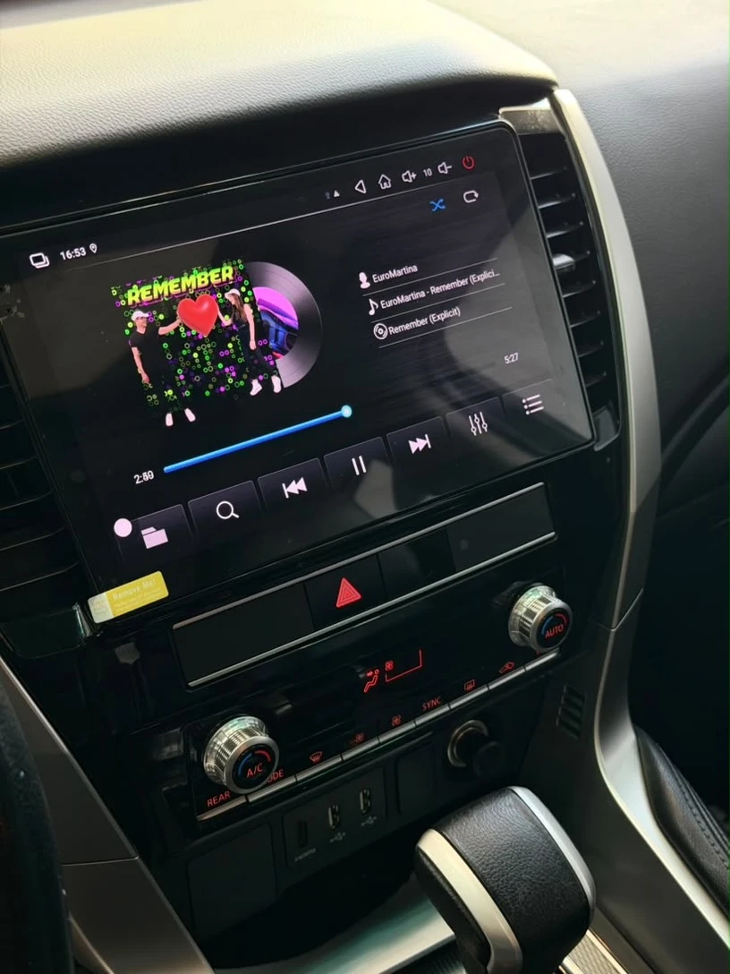 2022 Mitsubishi Montero Sport — foto 16